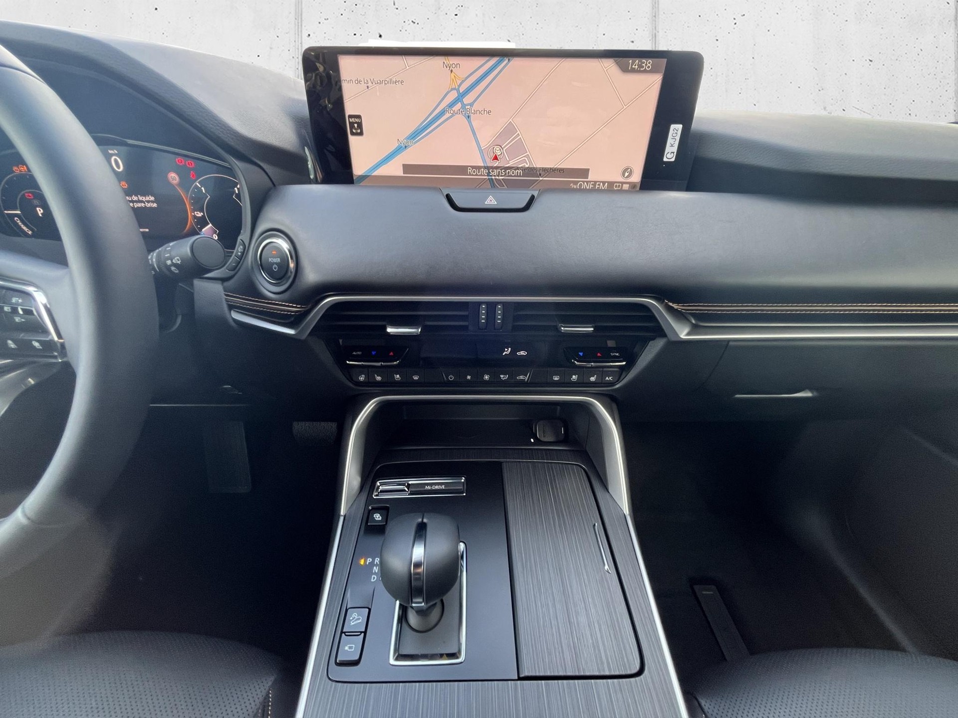 MAZDA CX-60 2.5 PHEV Homura Plus-image-12