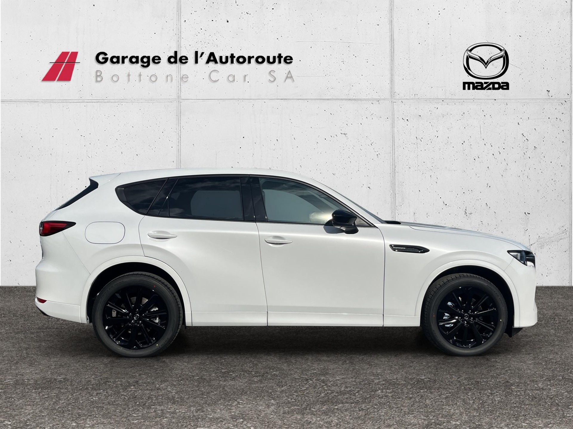 MAZDA CX-60 2.5 PHEV Homura Plus-image-2