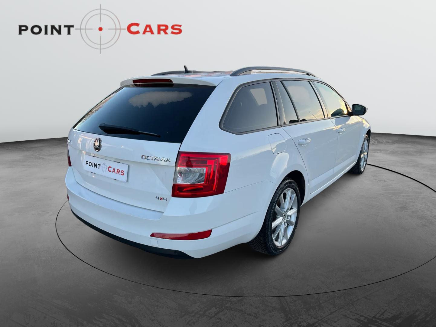SKODA Octavia Combi 1.8 TSI Ambition 4x4 DSG-image-2