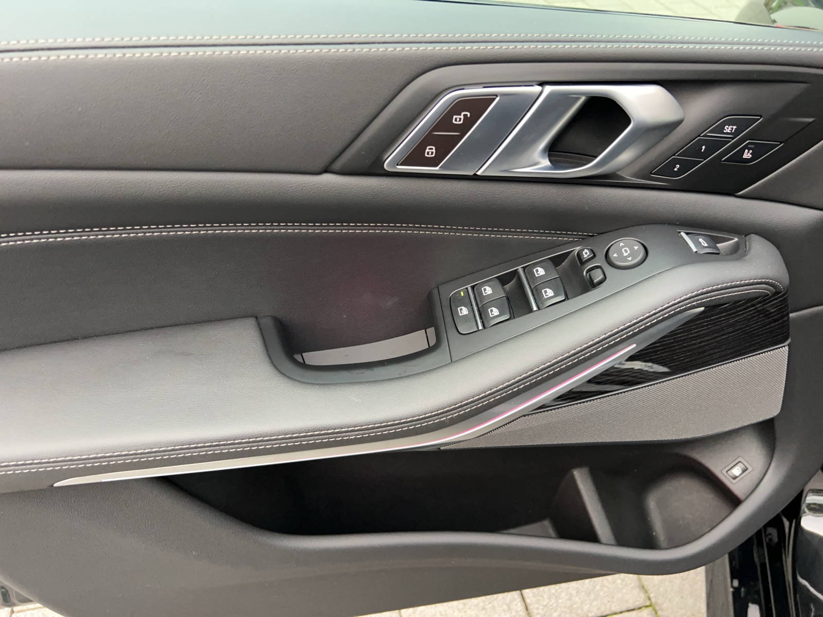 BMW X5 50e xDrive SAG-image-7