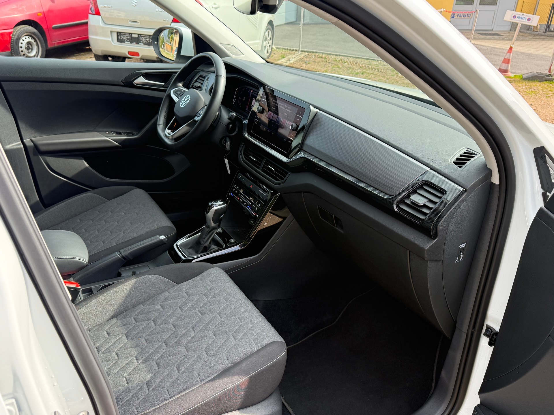 VW T-Cross 1.5 TSI EVO ACT Life DSG-image-8