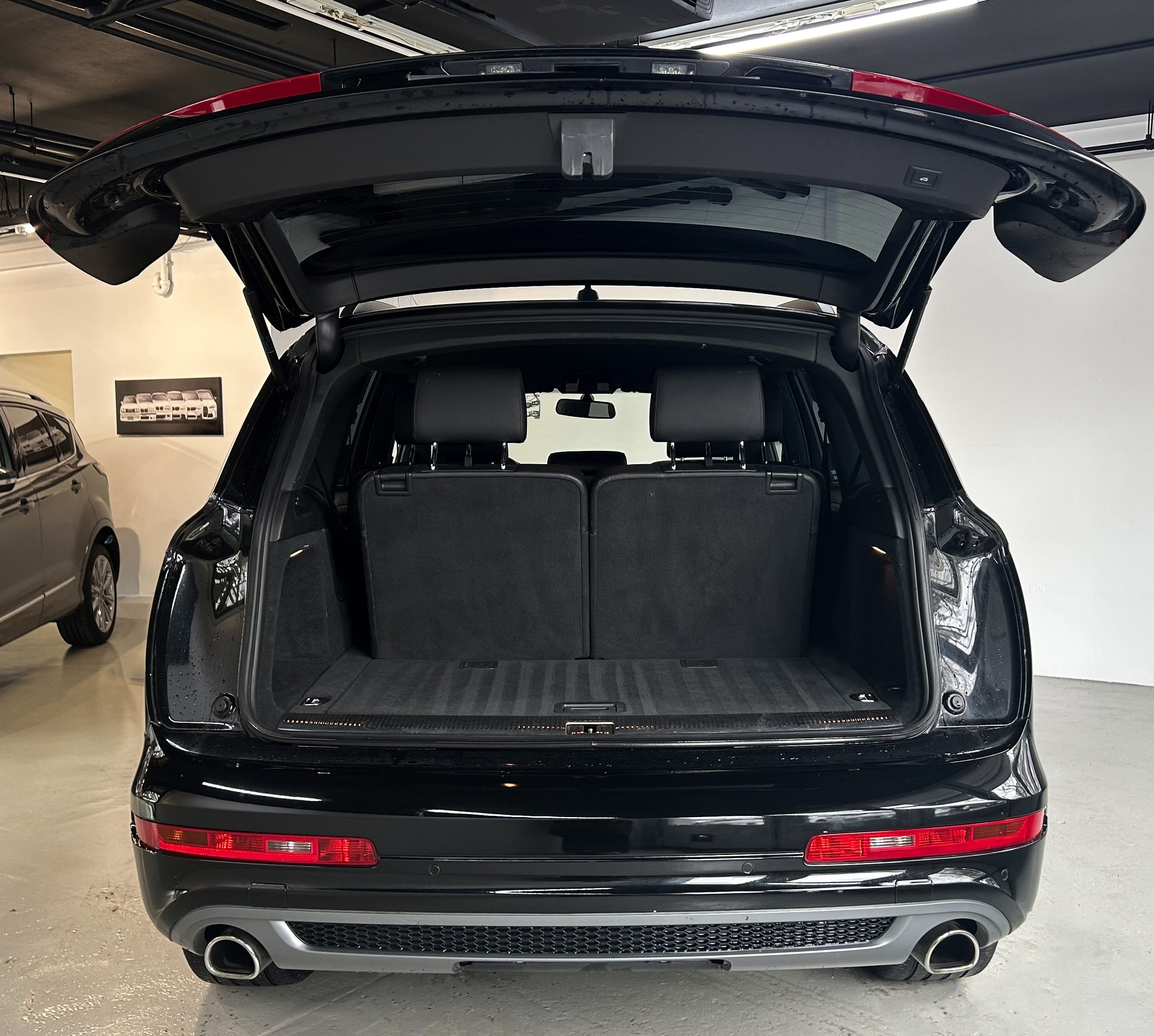 AUDI Q7 3.0 TDI quattro tiptronic-image-11