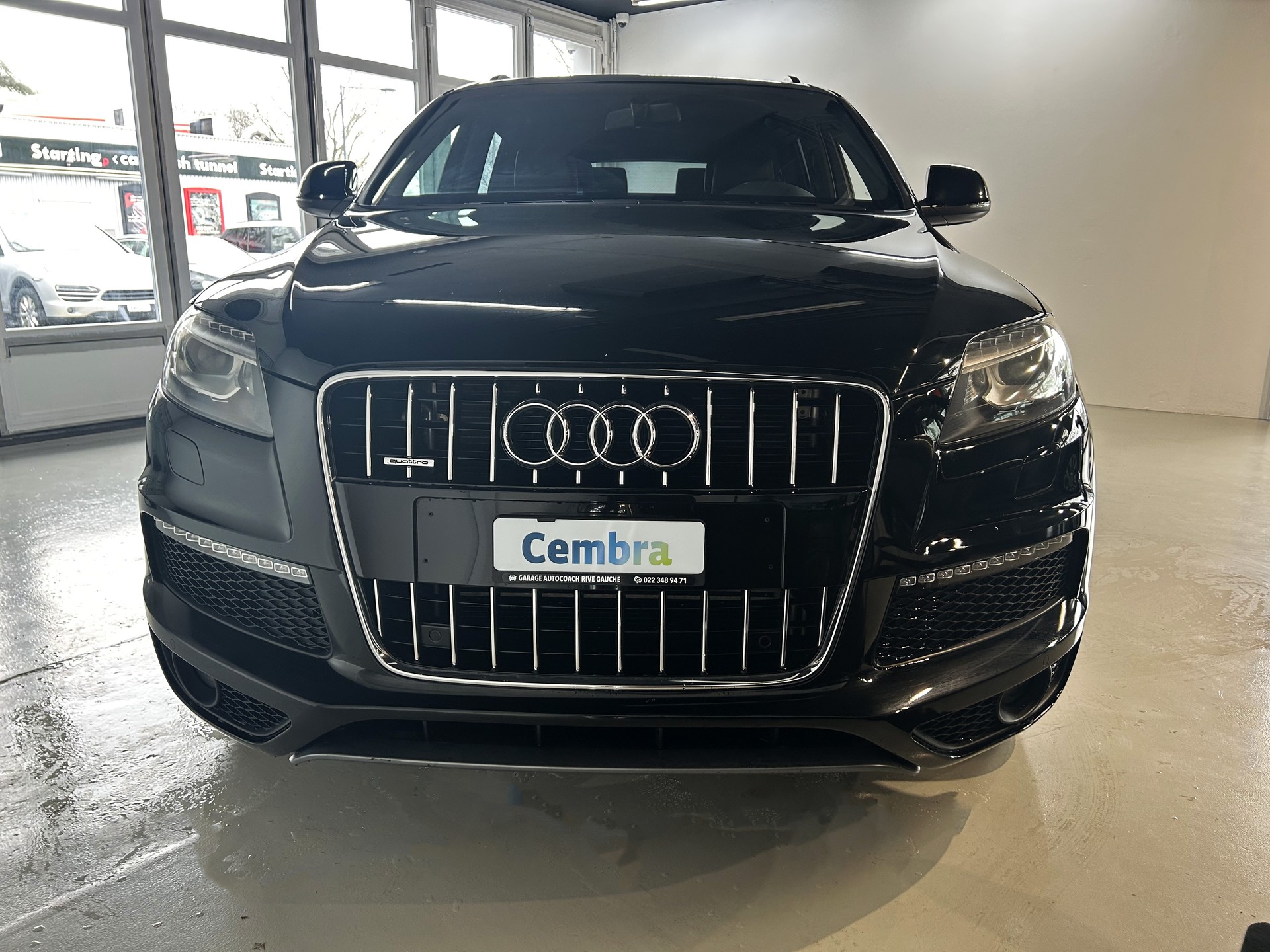 AUDI Q7 3.0 TDI quattro tiptronic-showroom-element-2