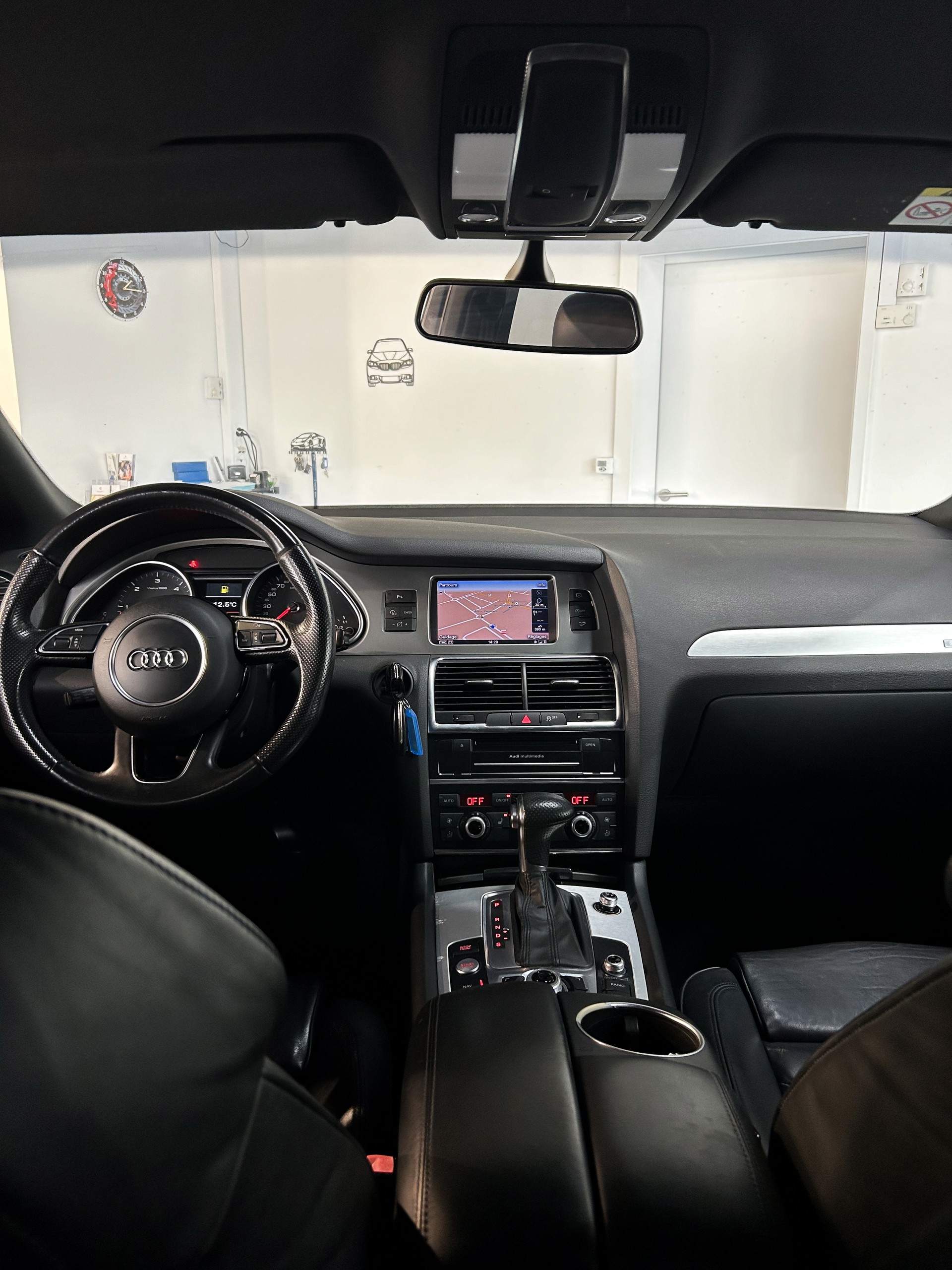 AUDI Q7 3.0 TDI quattro tiptronic-image-14