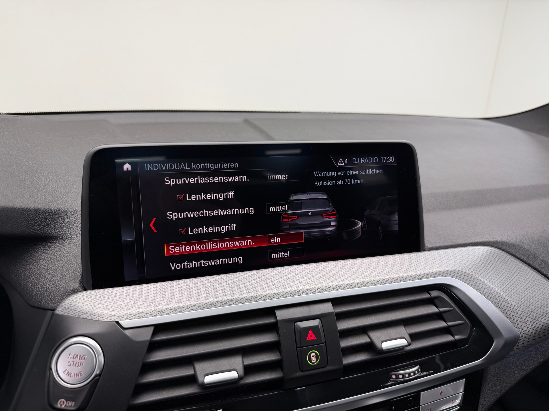 BMW X3 xDrive 30d M Sport 265PS ALPINWEISS Steptronic / 360° Kamera / Panoramadach / Komfortzugang / Head-Up-Display /-image-15