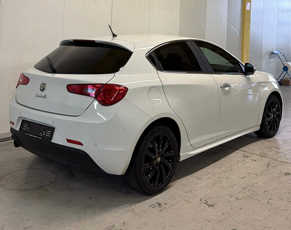 ALFA ROMEO Giulietta 1.4 MultiAir Distinctive TCT (Frisch Mfk)-image-5