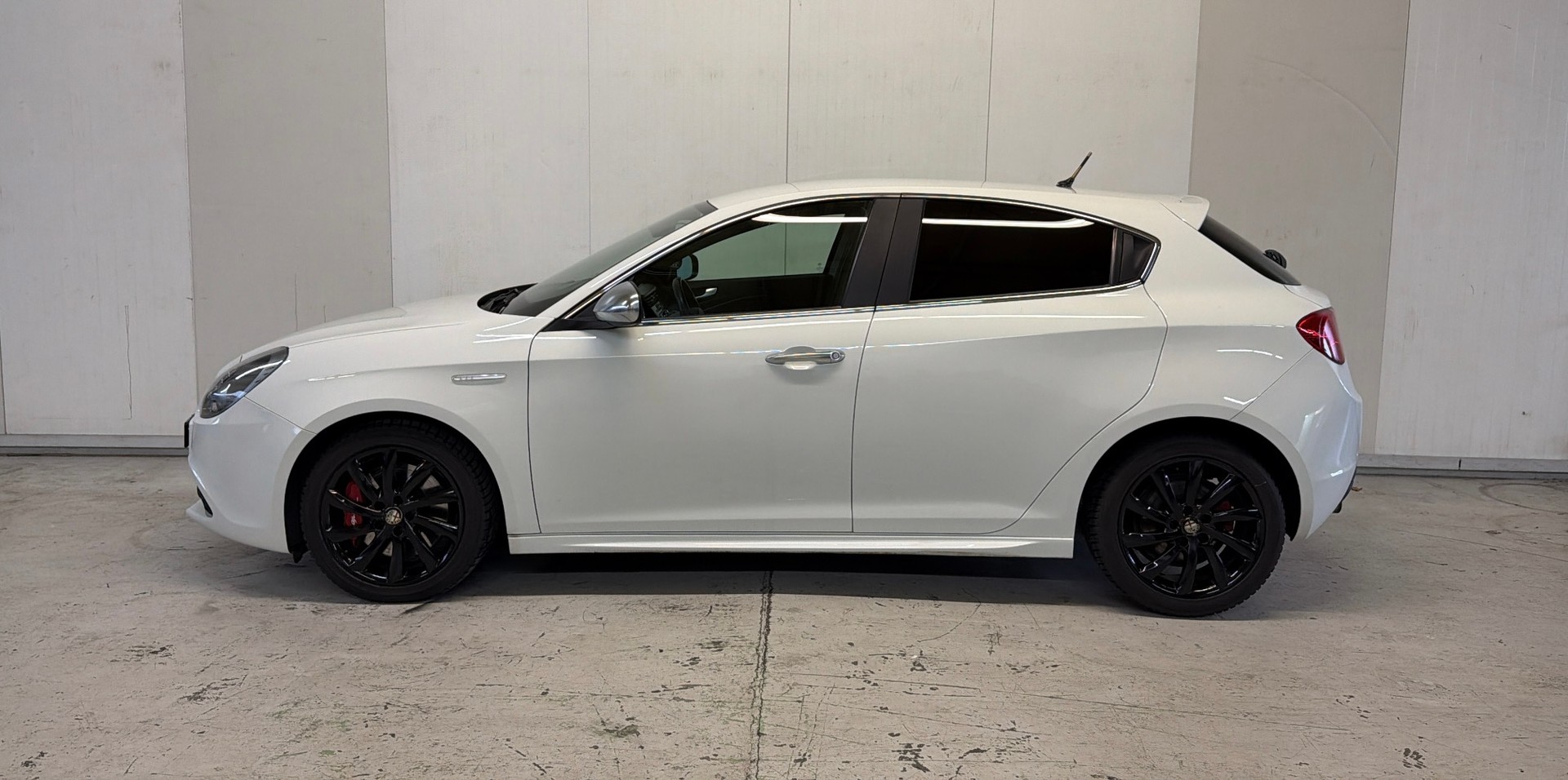 ALFA ROMEO Giulietta 1.4 MultiAir Distinctive TCT (Frisch Mfk)-image-4