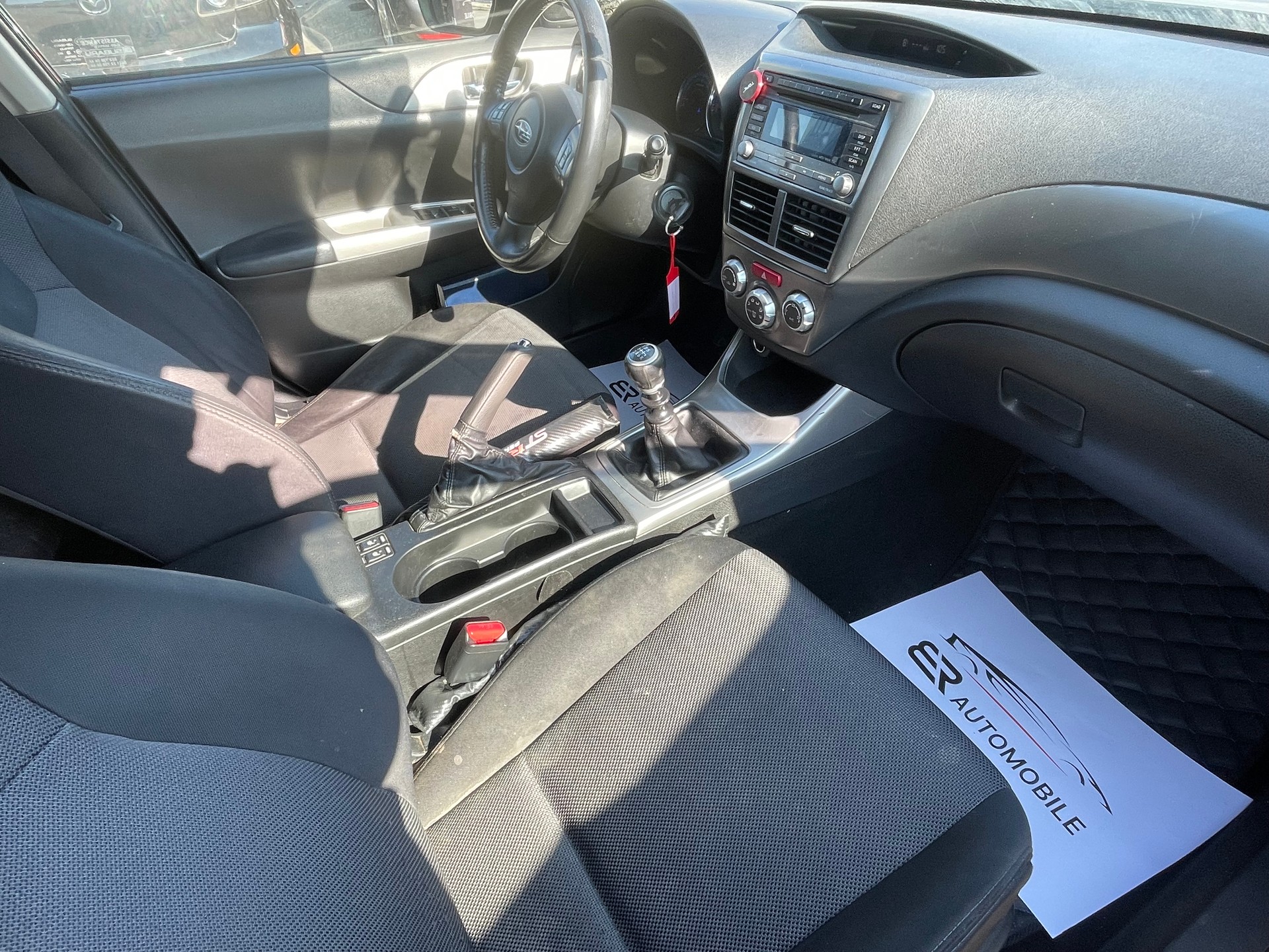 SUBARU Impreza 2.0D Swiss-image-9