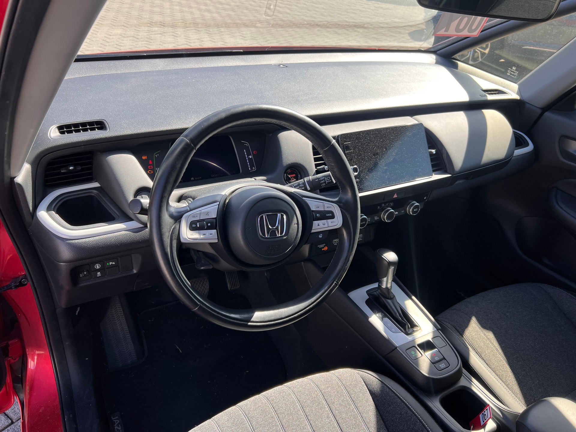 HONDA Jazz 1.5i-MMD Executive-image-11