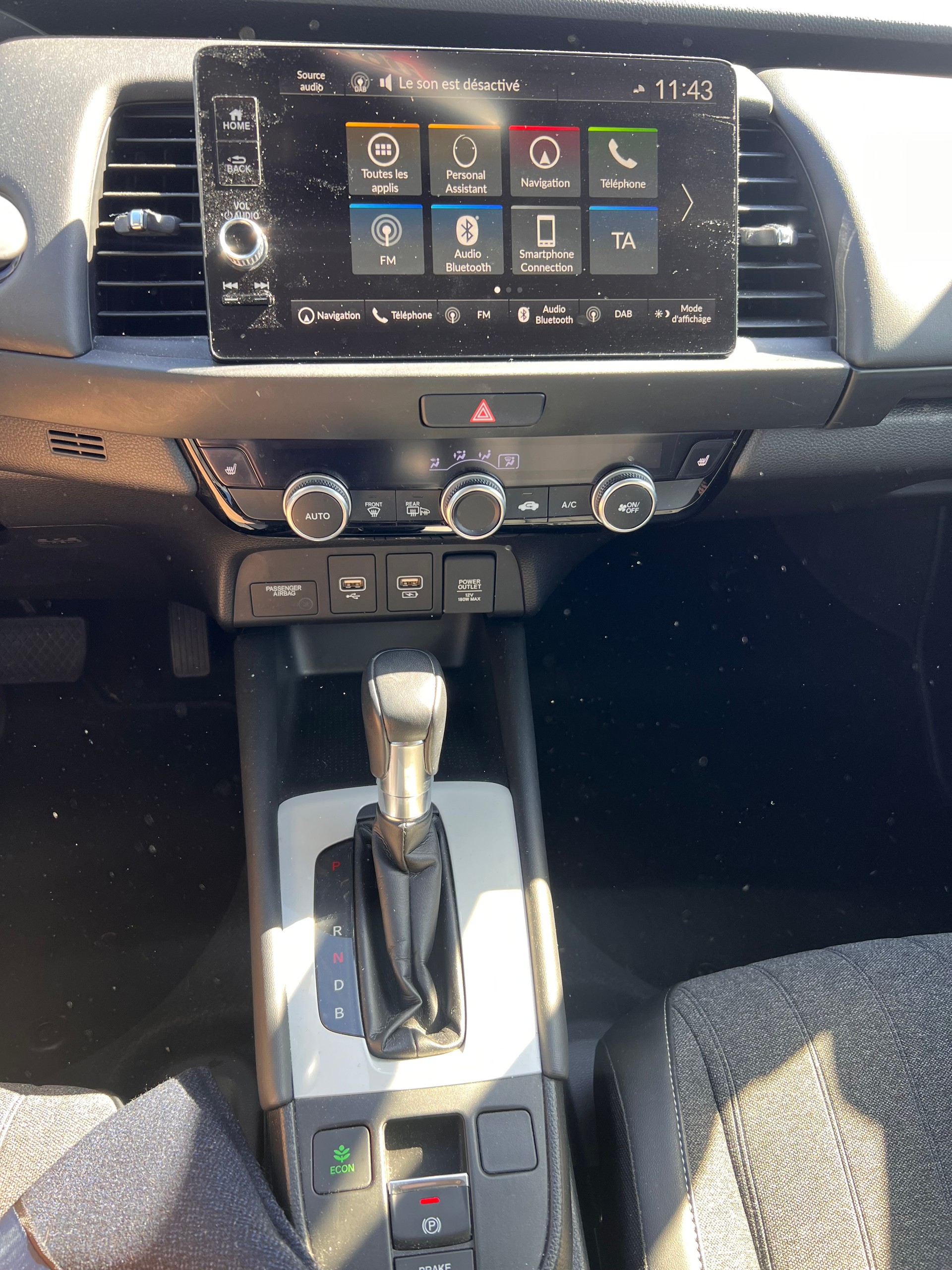 HONDA Jazz 1.5i-MMD Executive-image-12