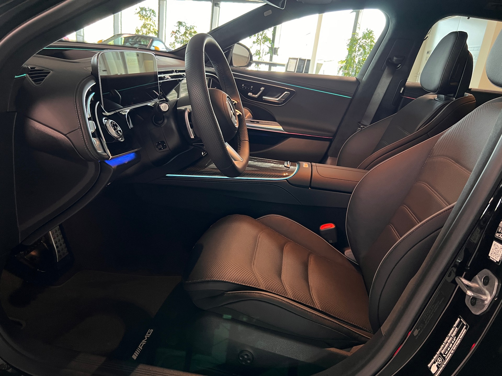 MERCEDES-BENZ E 450 T 9G-Tronic 4Matic-image-9