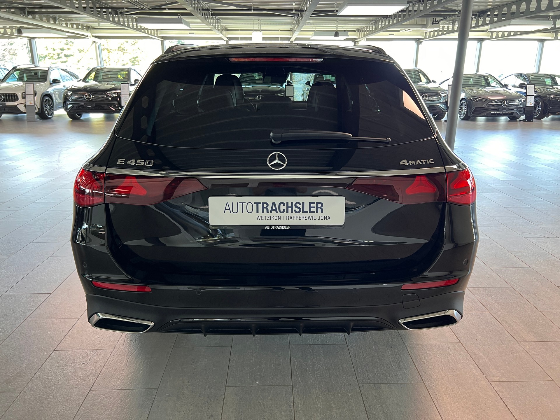 MERCEDES-BENZ E 450 T 9G-Tronic 4Matic-image-4