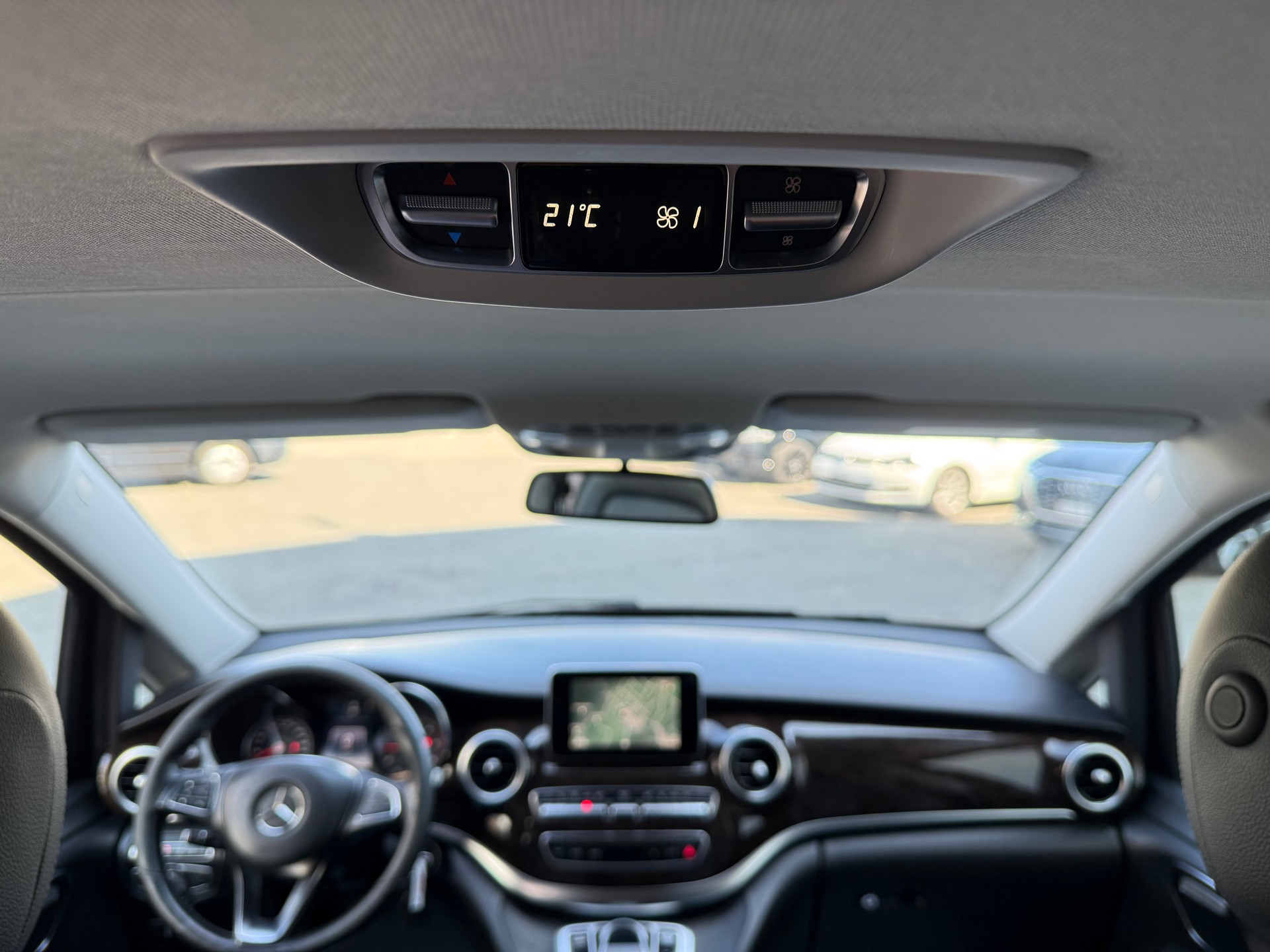 MERCEDES-BENZ V 250 d Avantgarde lang 4Matic 7G-Tronic-image-20
