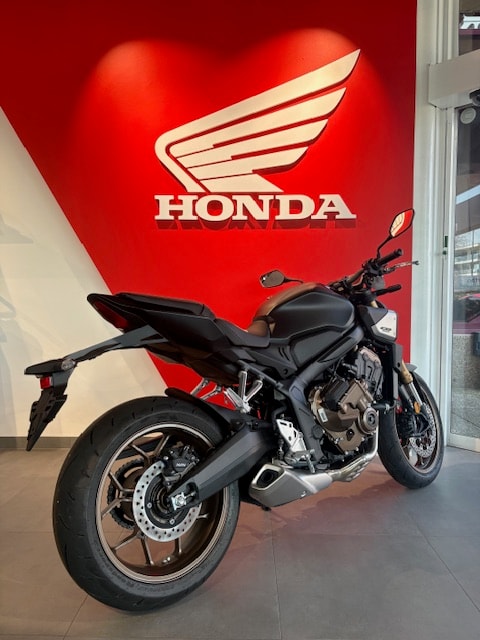 HONDA CB 650 R E-Clutch-image-6