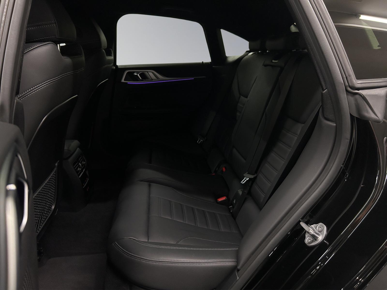 BMW 420i Gran Coupé-image-13