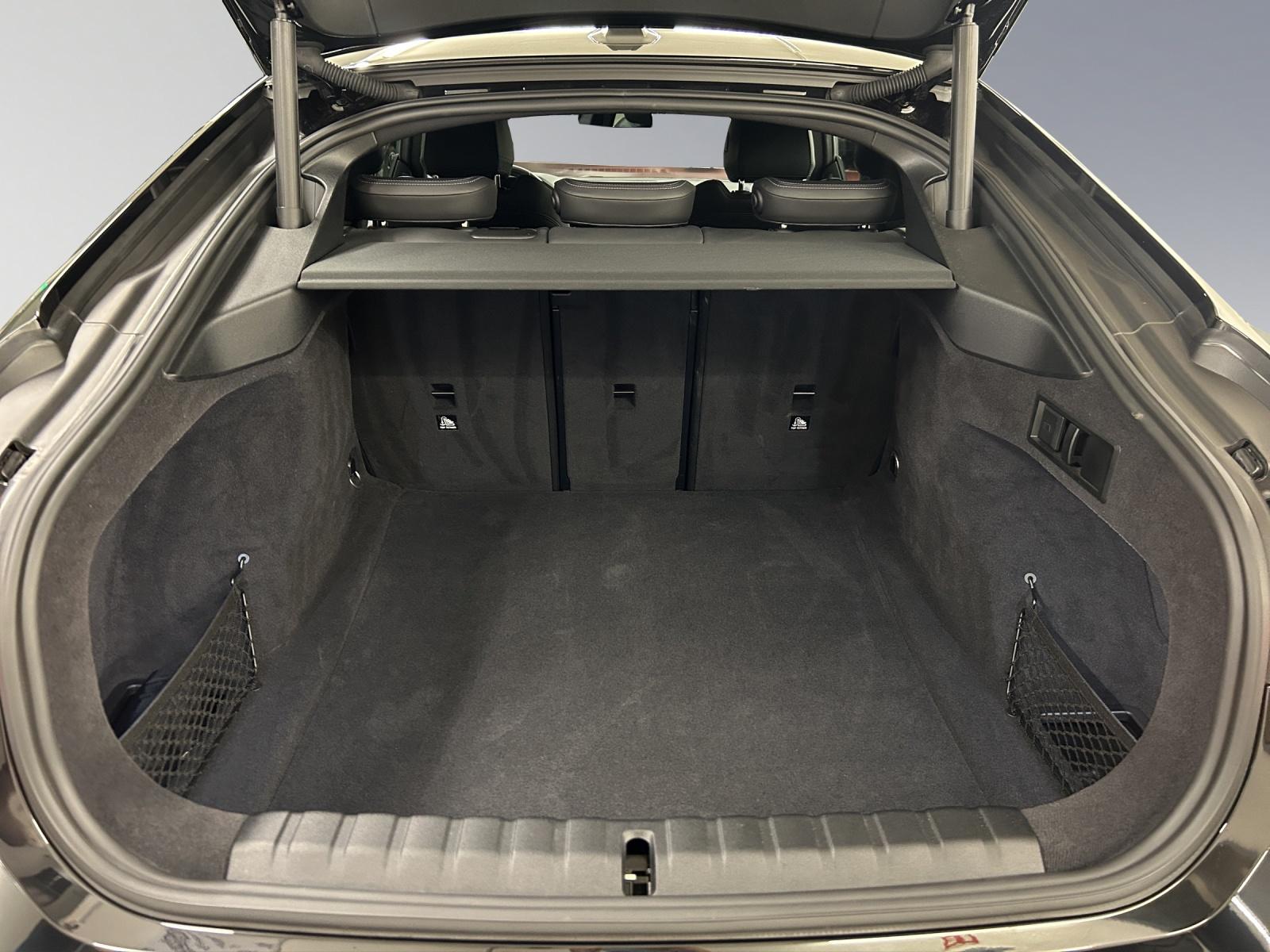 BMW 420i Gran Coupé-image-9