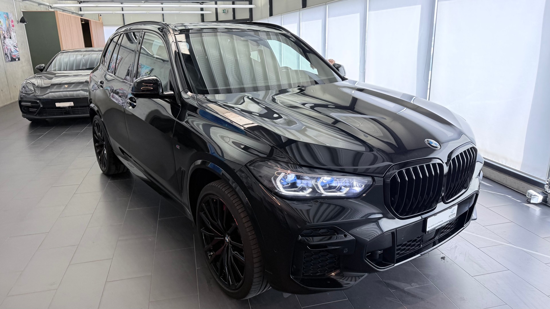 BMW X5 40d xDrive SAG-showroom-element-1