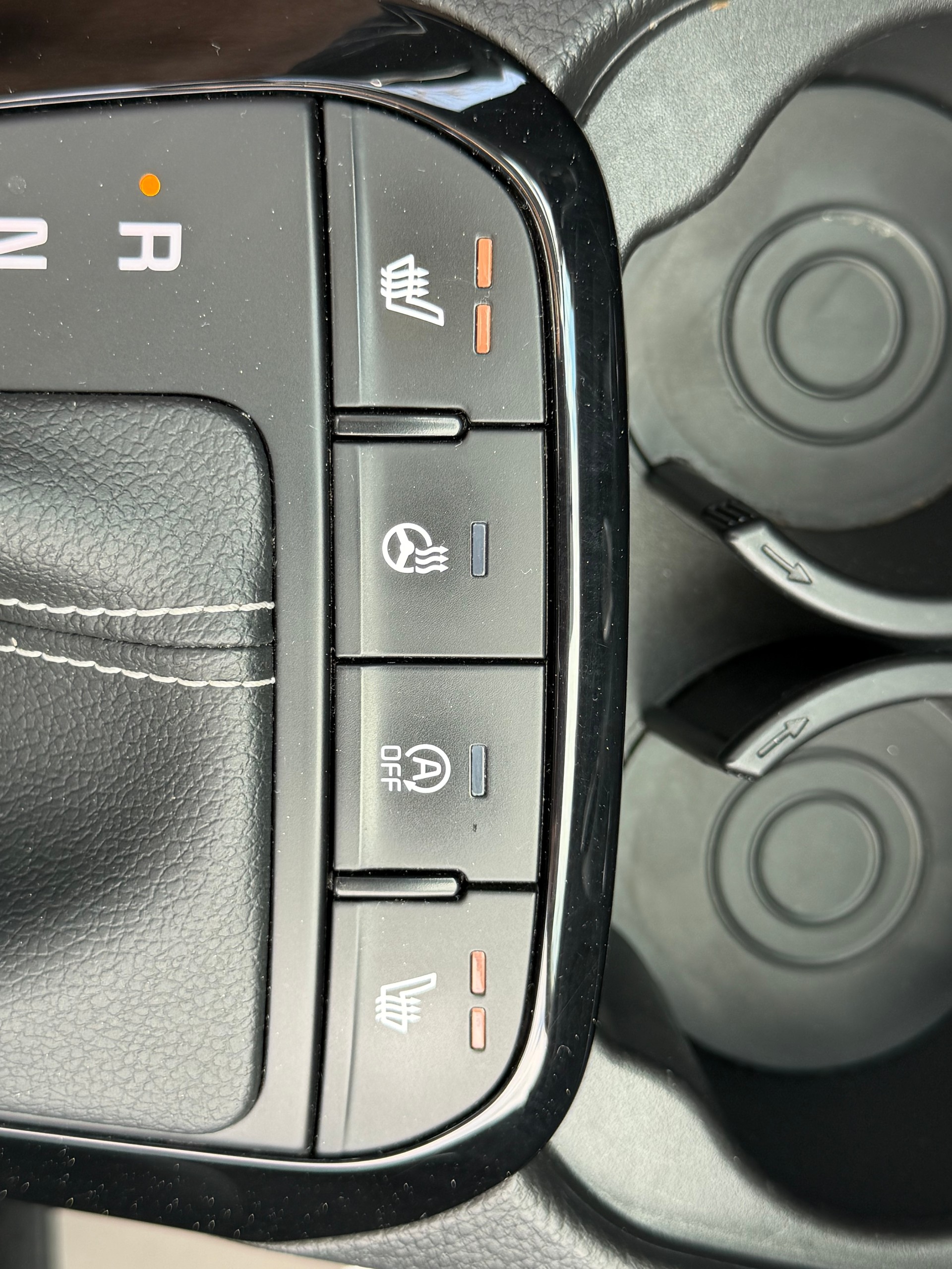 KIA Picante 1.0 CVVT "FIRST EDITION AUTOMAT" CH WAGEN. TOP AUSSTATTUNG. SO + WINTERPNEU NEU !! AB MFK. AB SERVICE. DAB RADIO.-image-44