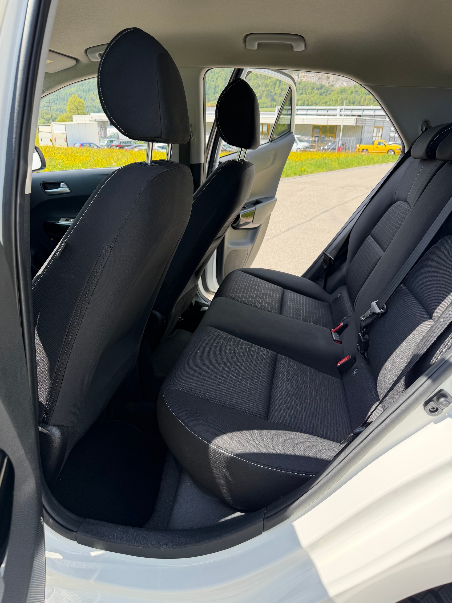 KIA Picante 1.0 CVVT "FIRST EDITION AUTOMAT" CH WAGEN. TOP AUSSTATTUNG. SO + WINTERPNEU NEU !! AB MFK. AB SERVICE. DAB RADIO.-image-31
