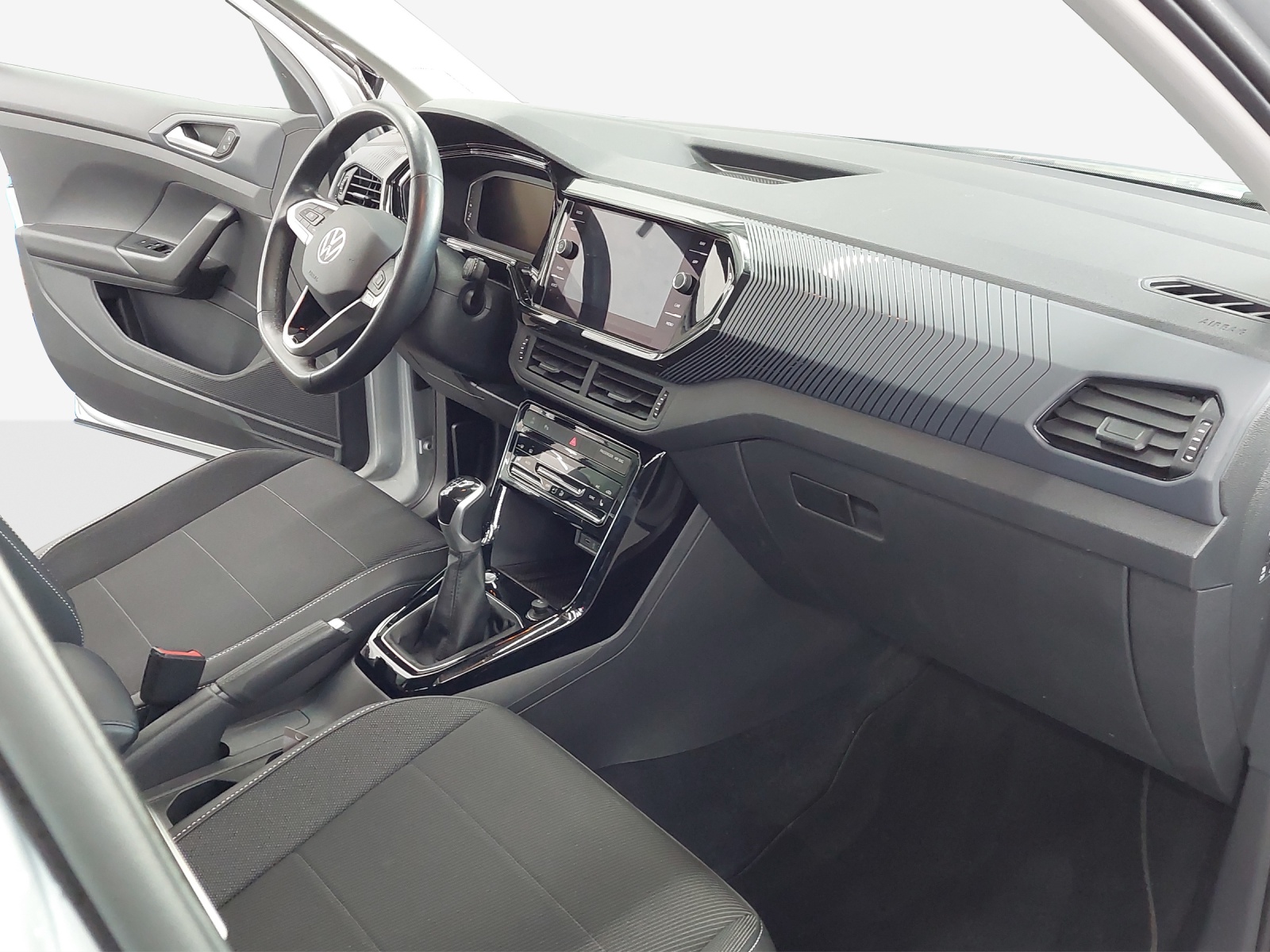 VW T-Cross 1.0 TSI Life-image-14