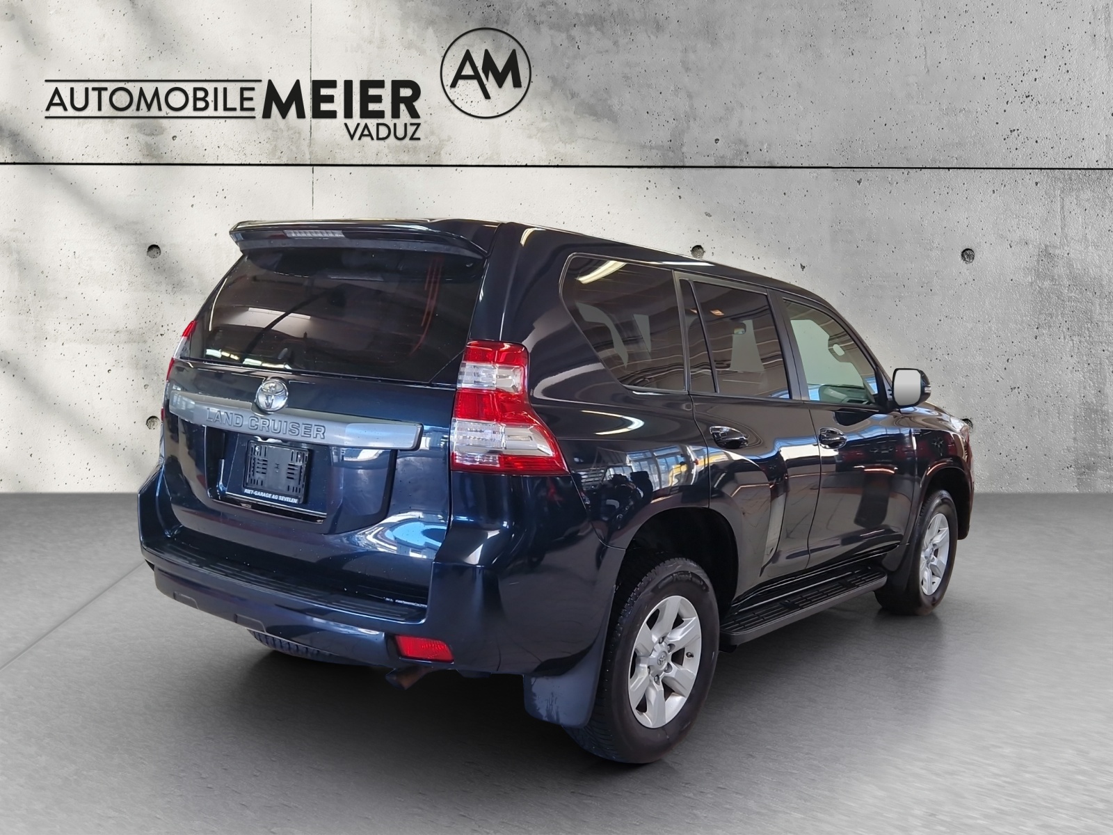 TOYOTA Land Cruiser 2.8 D Linea Luna-image-11