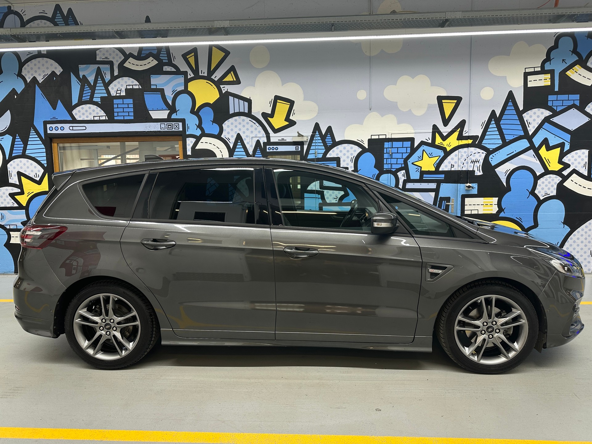 FORD S-Max 2.5 FHEV ST-Line 7Pl-image-2