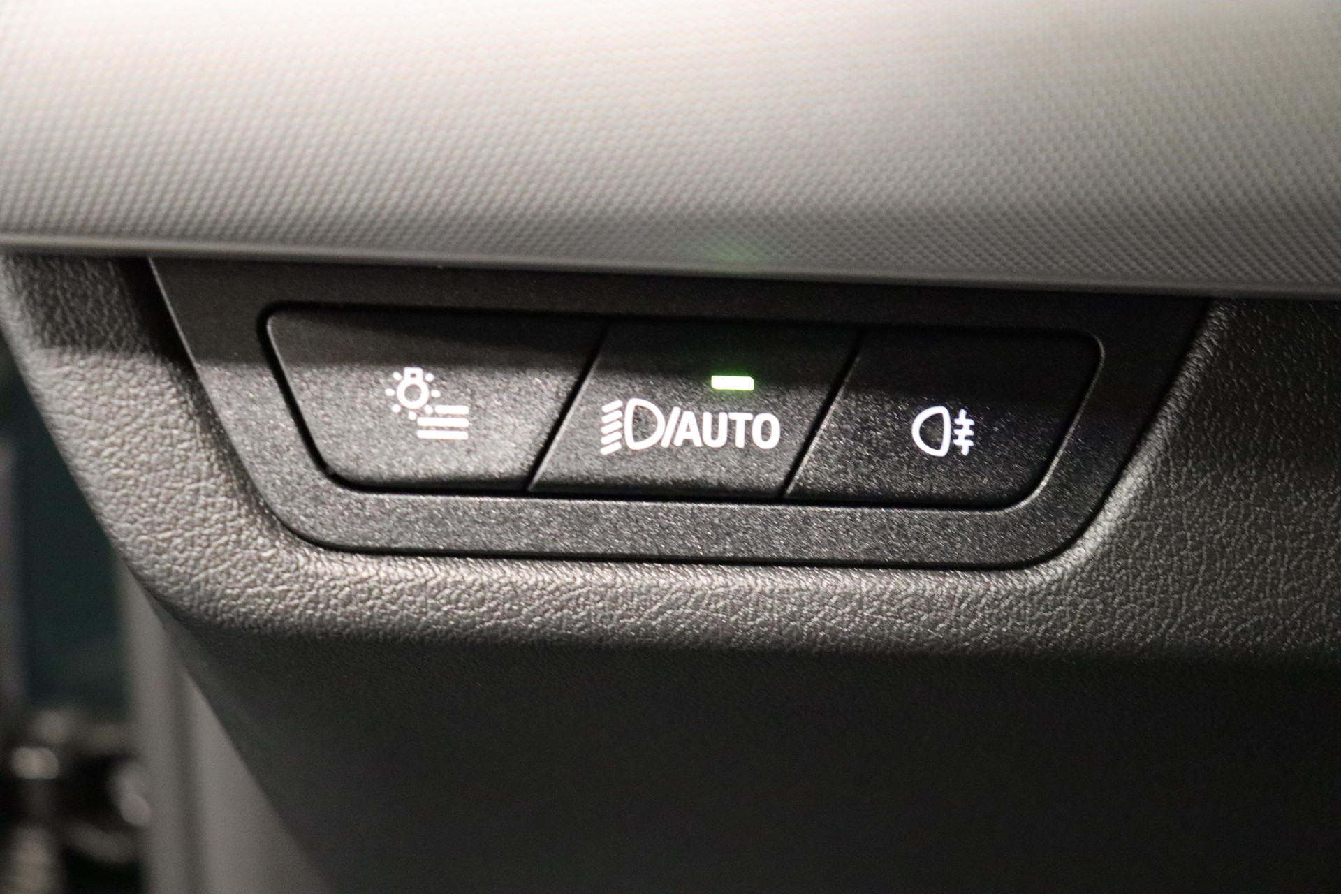 BMW 223i xDrive Active Tourer-image-21