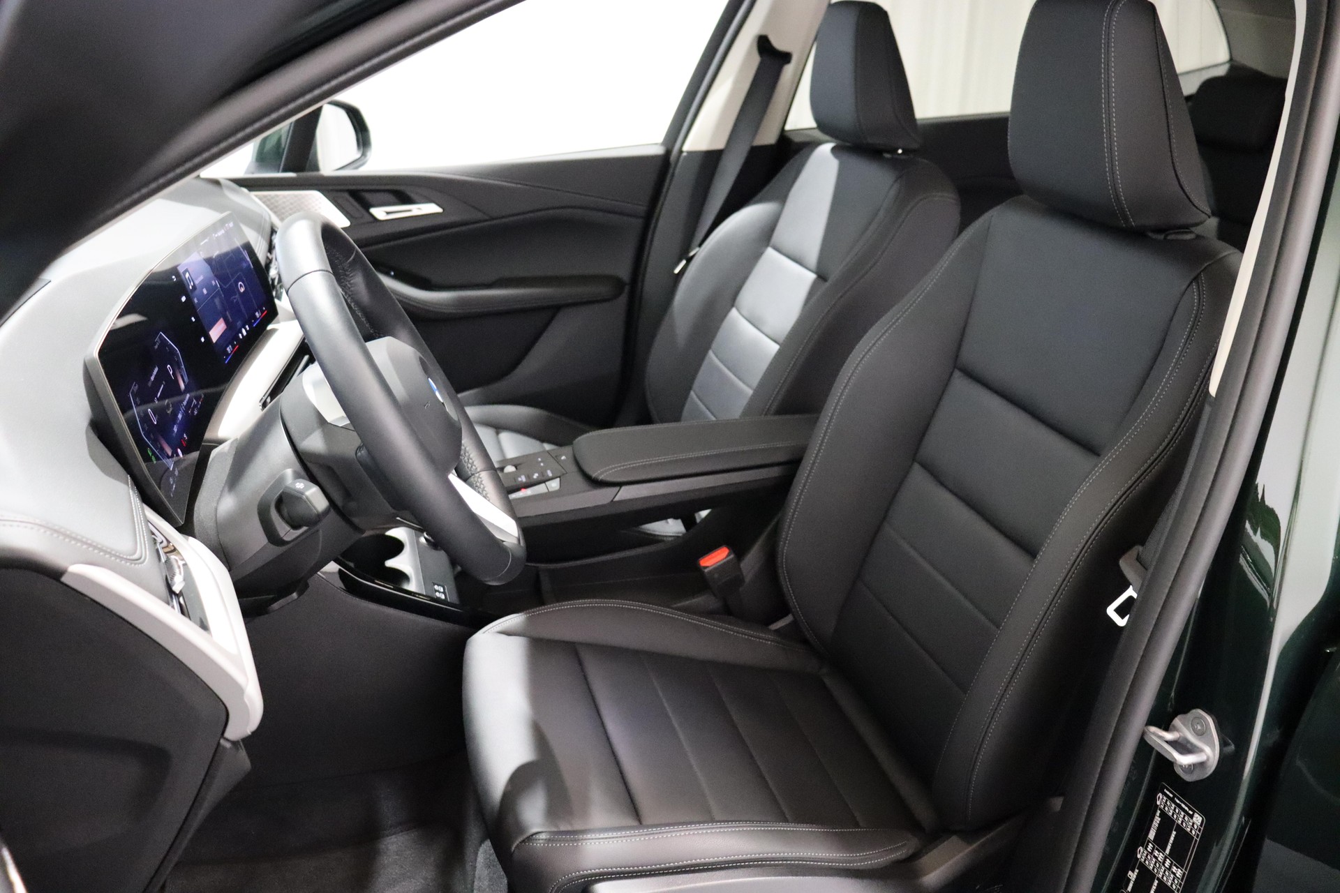 BMW 223i xDrive Active Tourer-image-7
