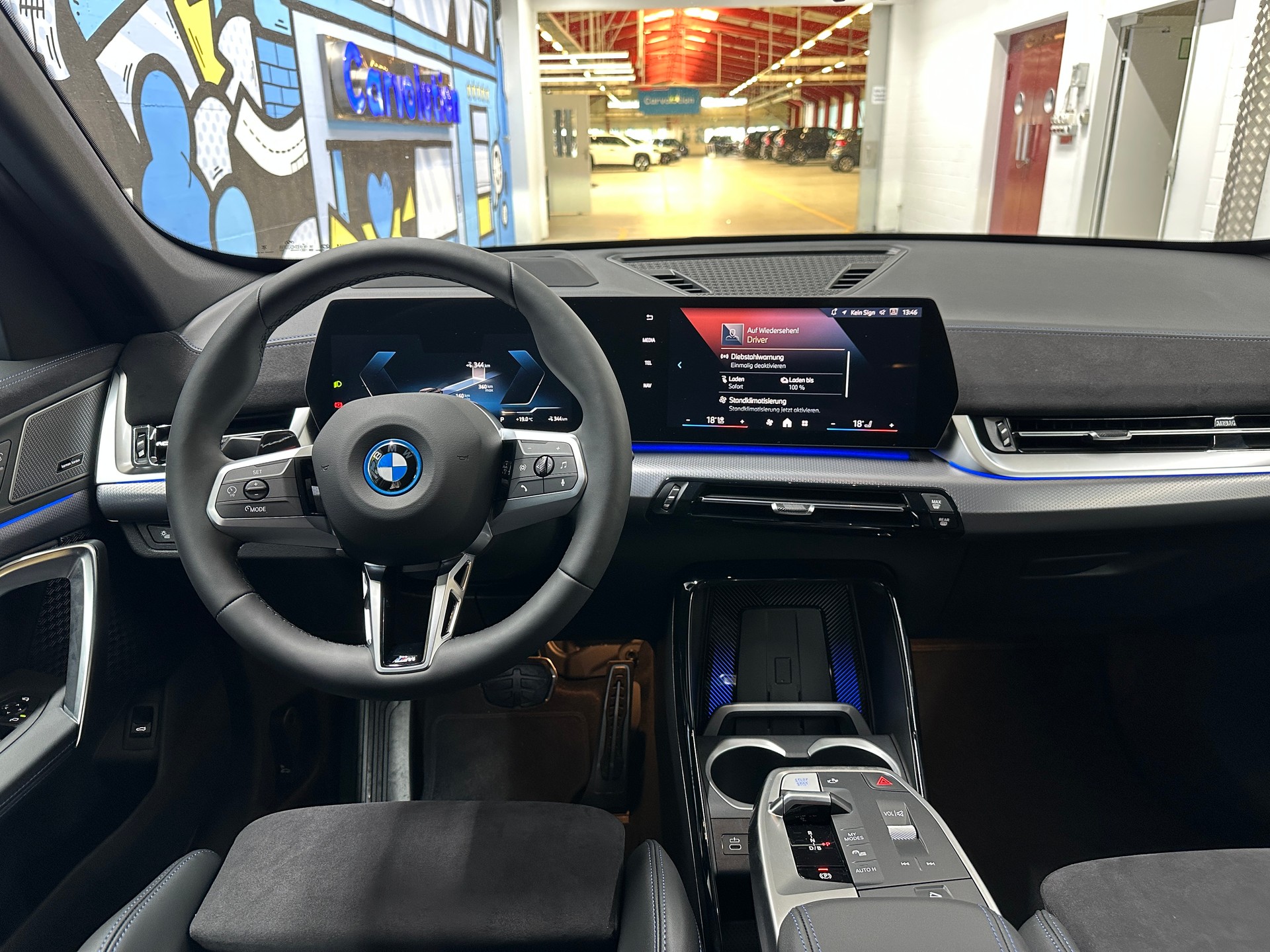 BMW iX1 xDrive 30 M Sport Pro-image-9