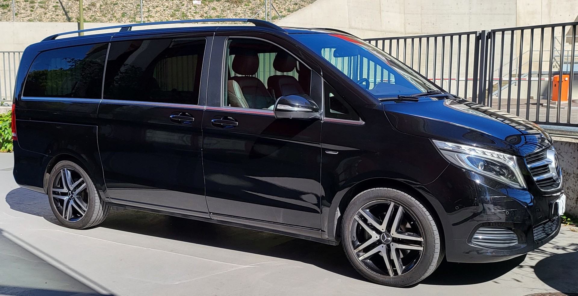 MERCEDES-BENZ V 250 CDI BlueTec Edit.1 lang-image-0