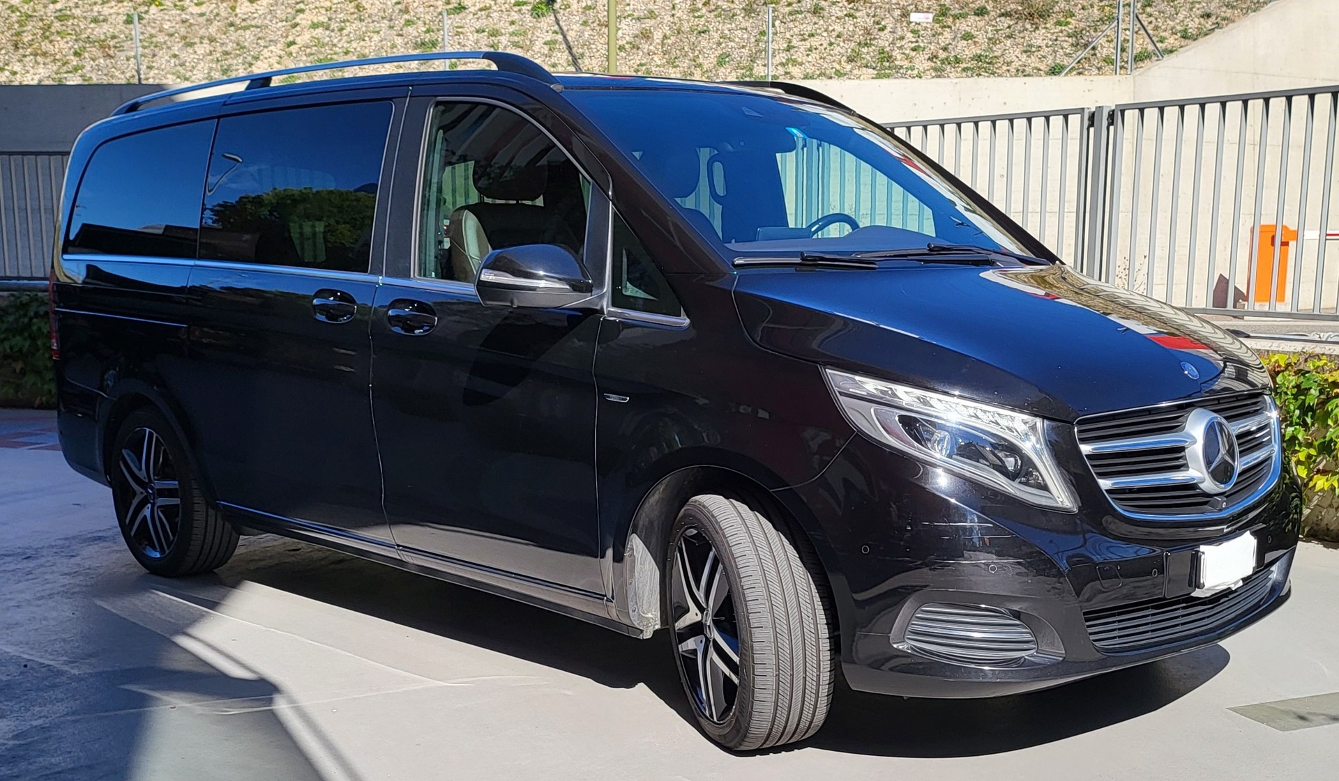 MERCEDES-BENZ V 250 CDI BlueTec Edit.1 lang-image-1