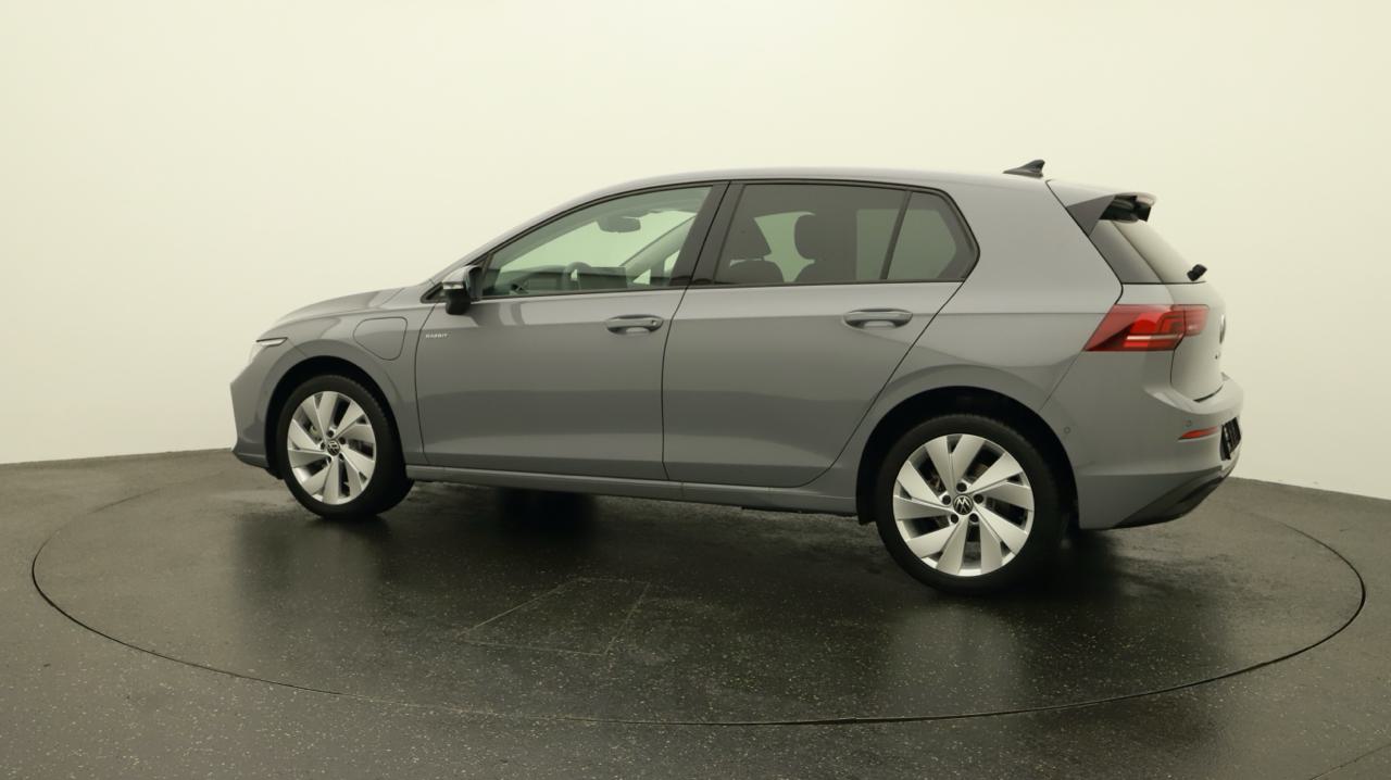 VW Golf VIII 1.5 TSI PHEV Limited-image-2