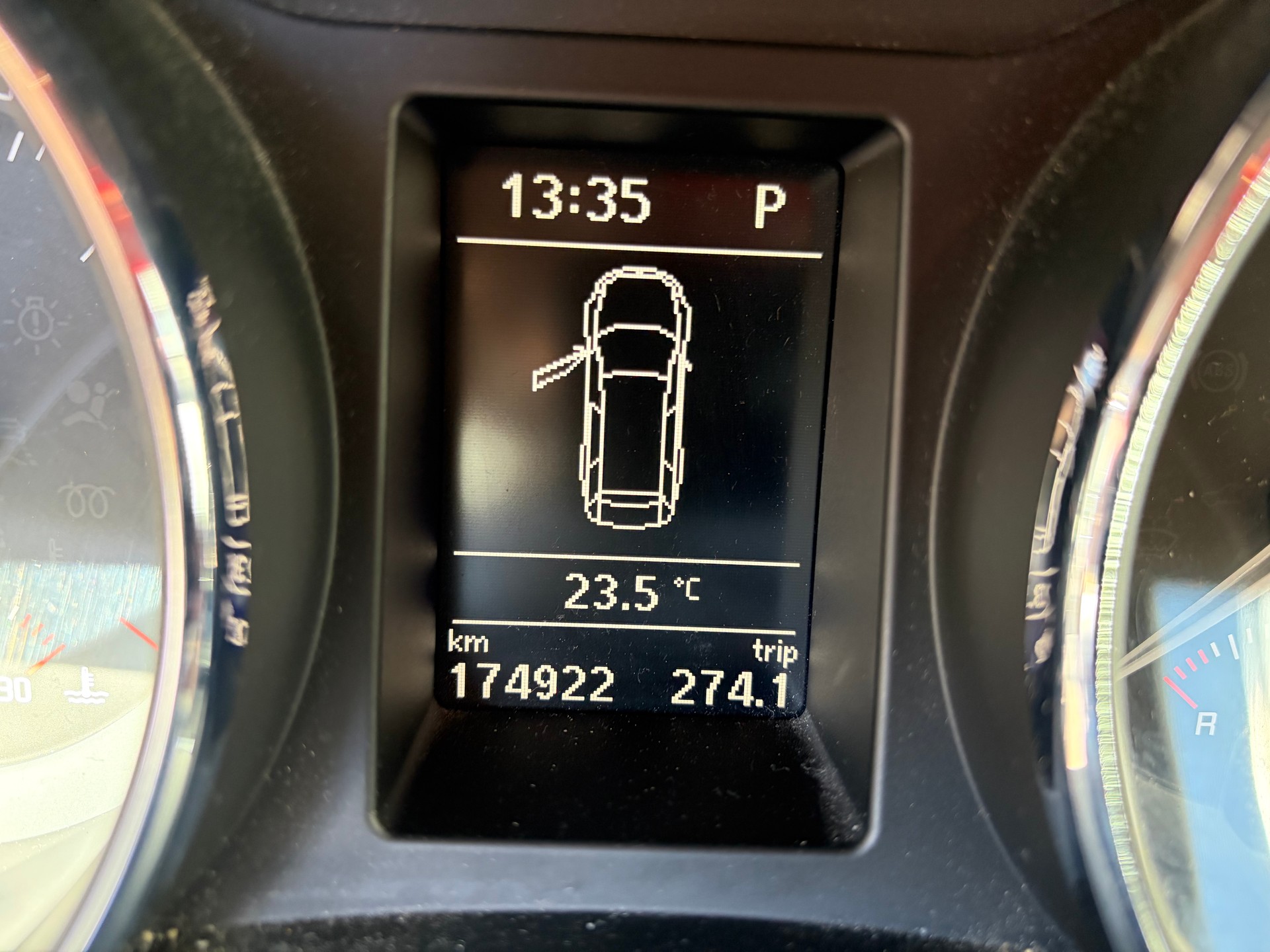 SKODA Superb Combi 2.0 TDi Elegance 4x4 DSG-image-13