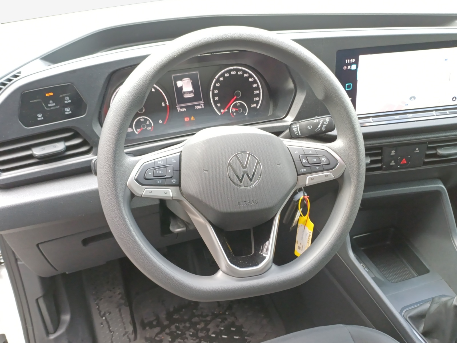 VW Caddy Cargo 2.0TDI-image-9