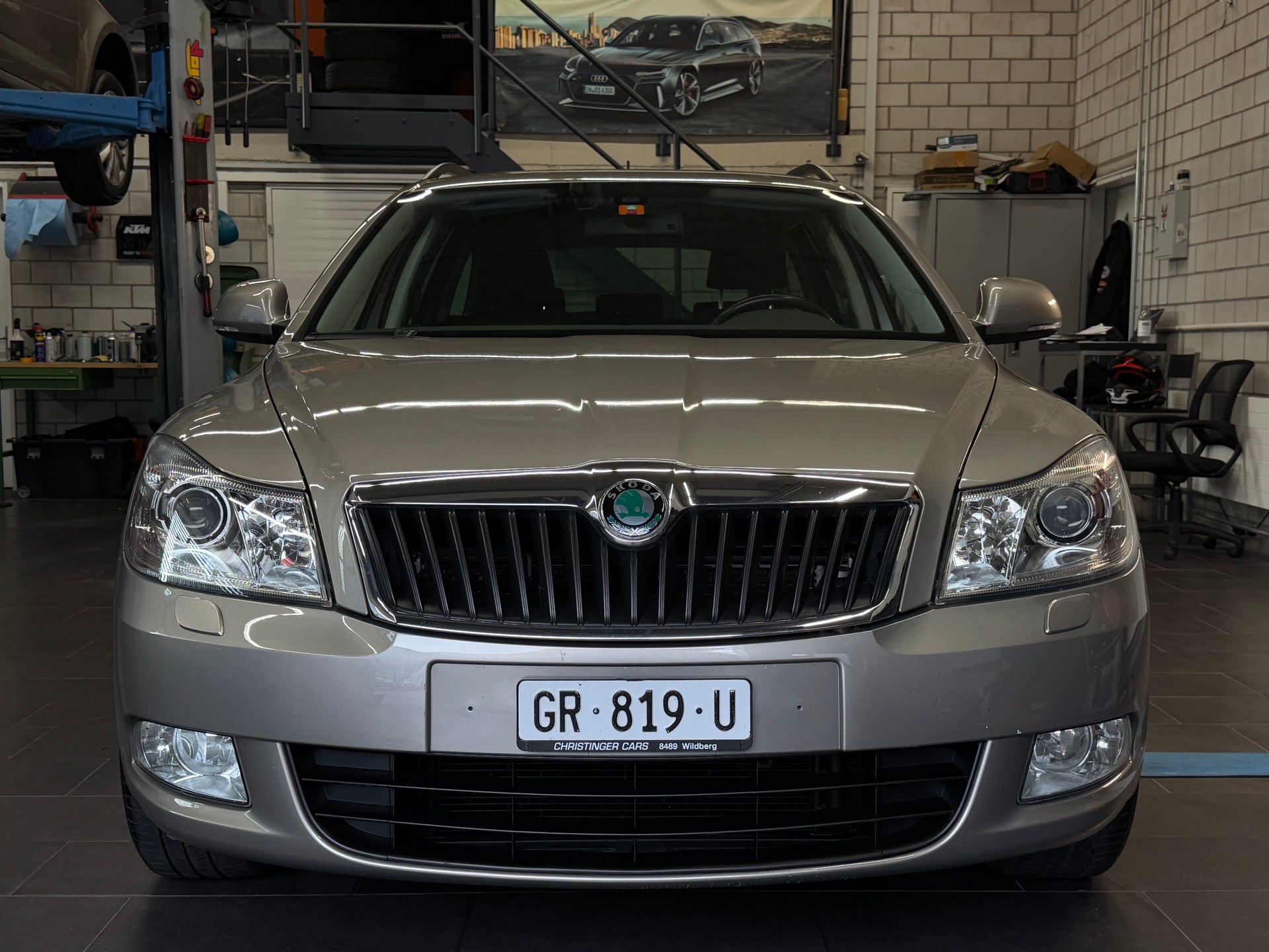 SKODA Octavia Combi 1.8 TSI 4X4 Family