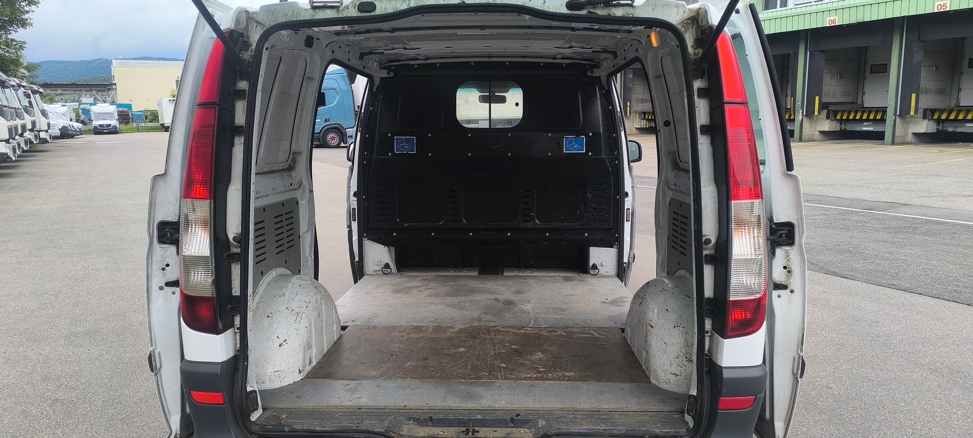 MERCEDES-BENZ Vito 113 CDI Blue Efficiency-image-7