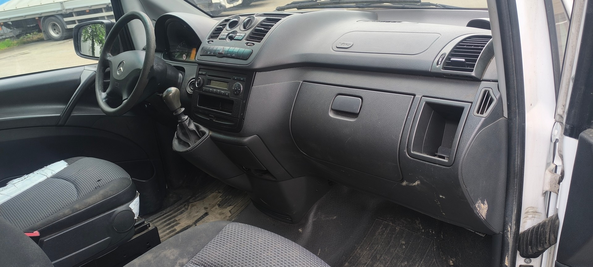 MERCEDES-BENZ Vito 113 CDI Blue Efficiency-image-13