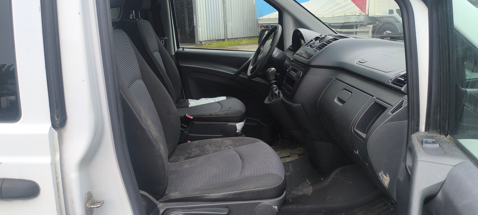 MERCEDES-BENZ Vito 113 CDI Blue Efficiency-image-12