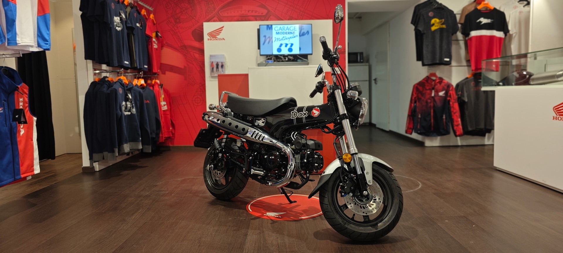 HONDA St 125 Dax