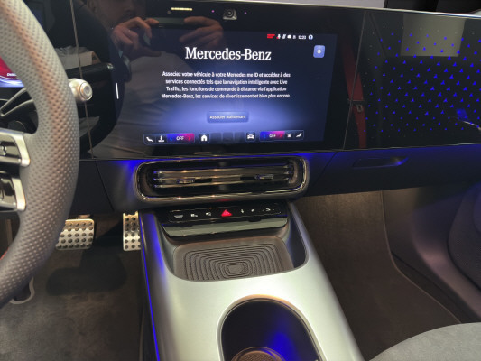 Image MERCEDES-BENZ CLA-350 CLA 350+ 85 kWh EQ