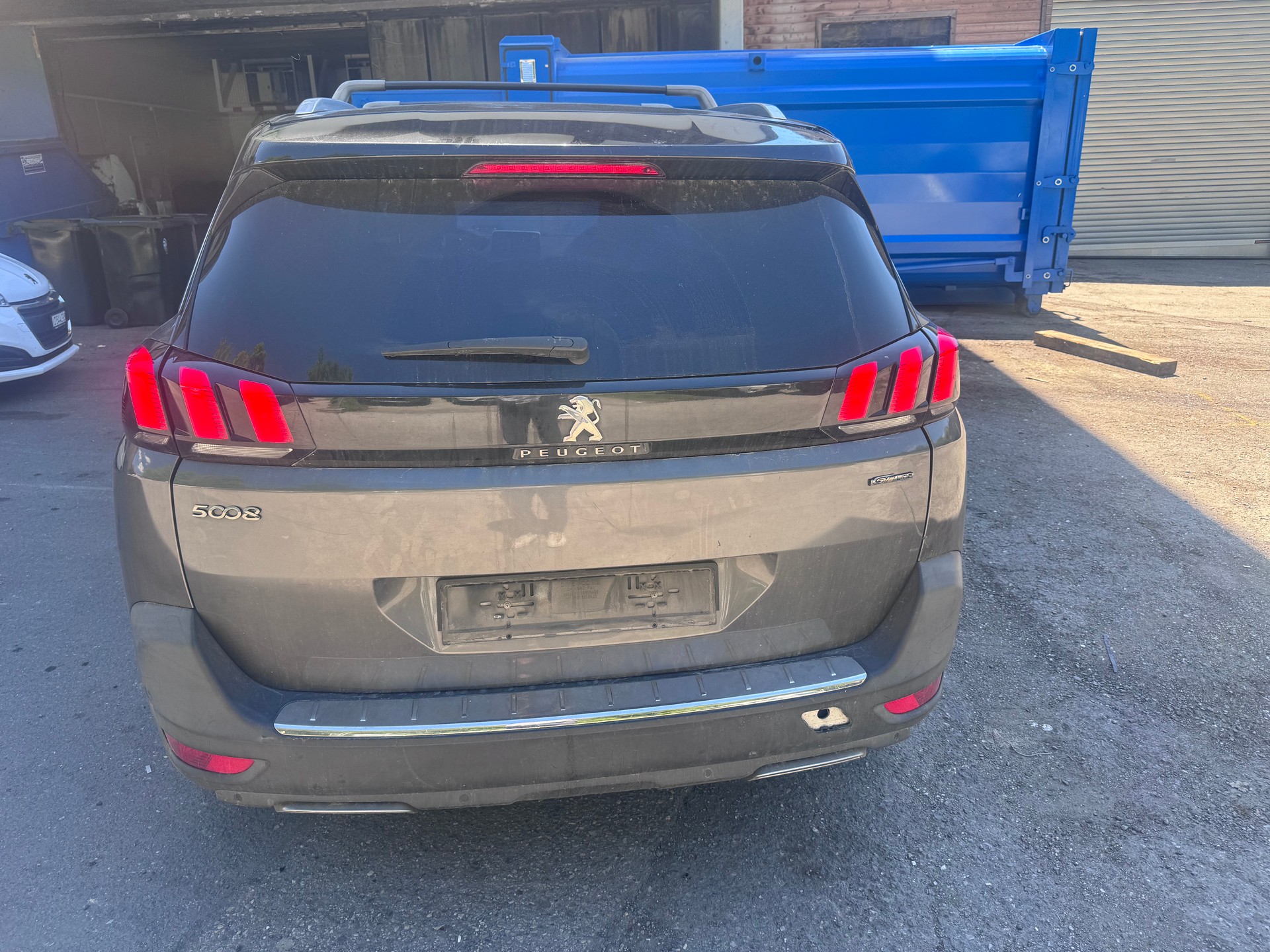 PEUGEOT 5008 1.6 THP GT Line EAT-image-7