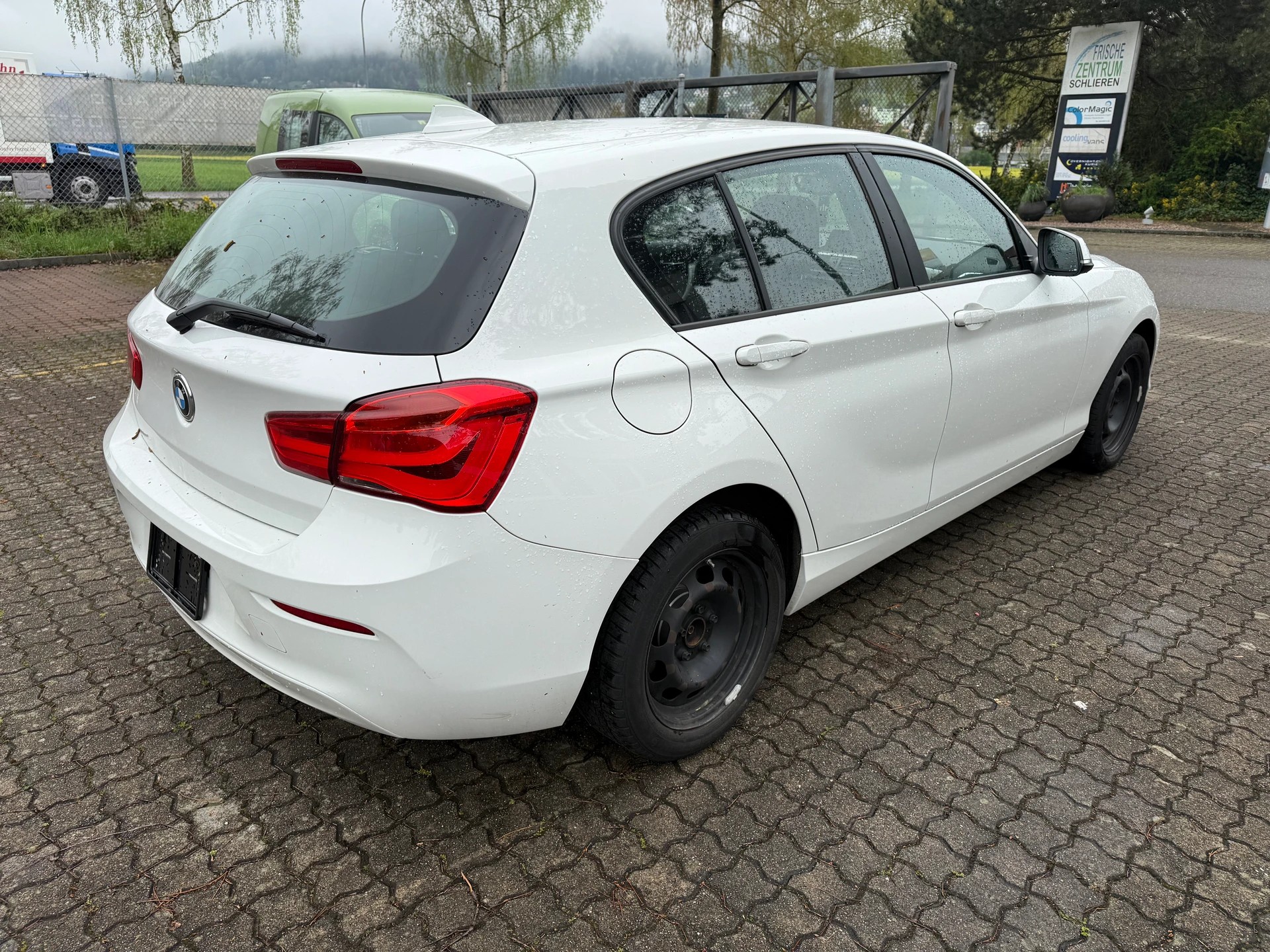 BMW 114d Business-image-4