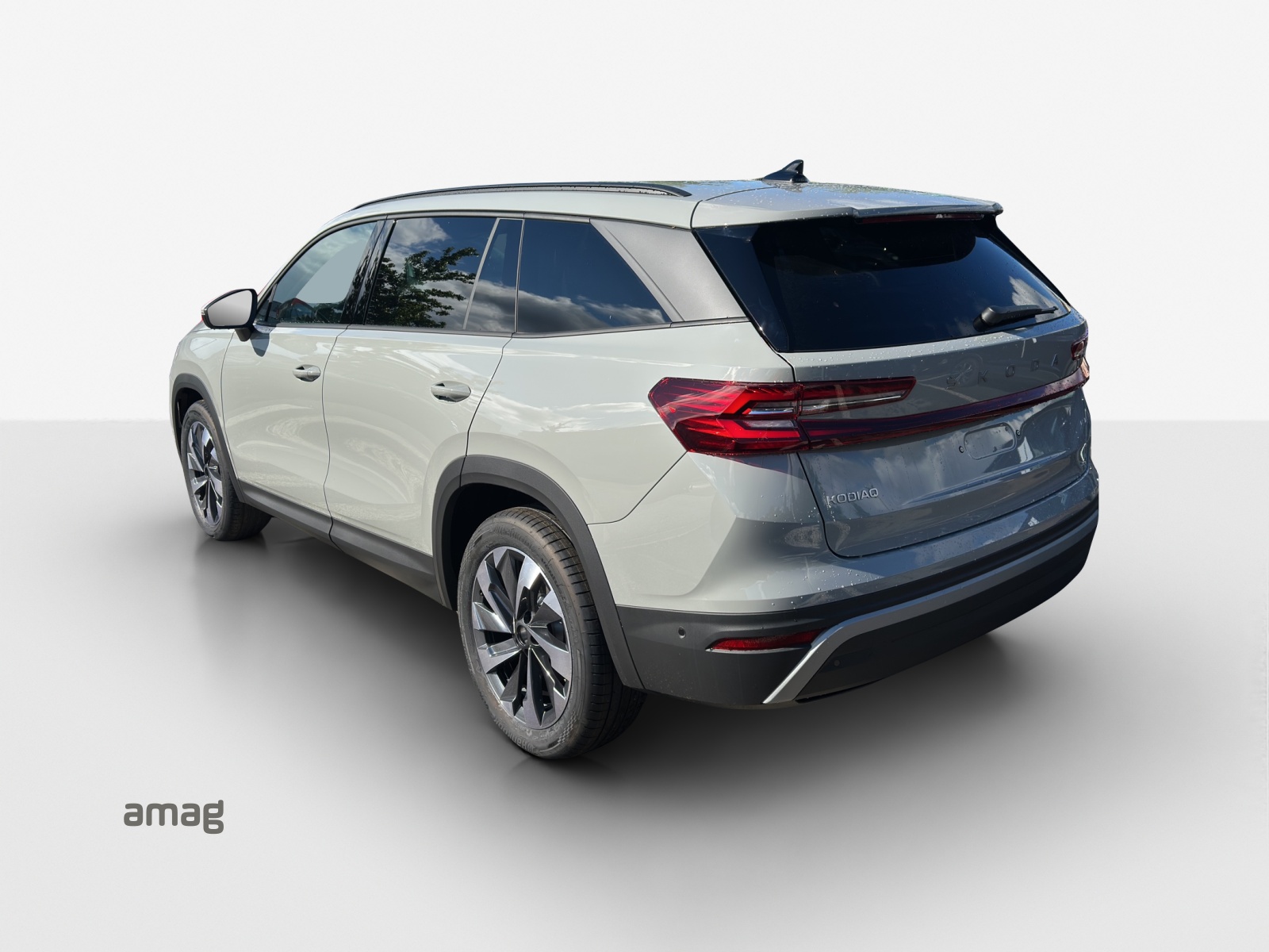 SKODA Kodiaq 2.0 TSI Dynamic 4x4-image-2