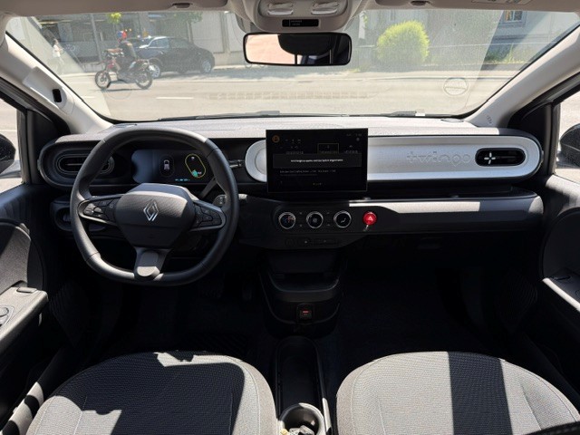 RENAULT Twingo E-Tech Urban Range evolution-image-5