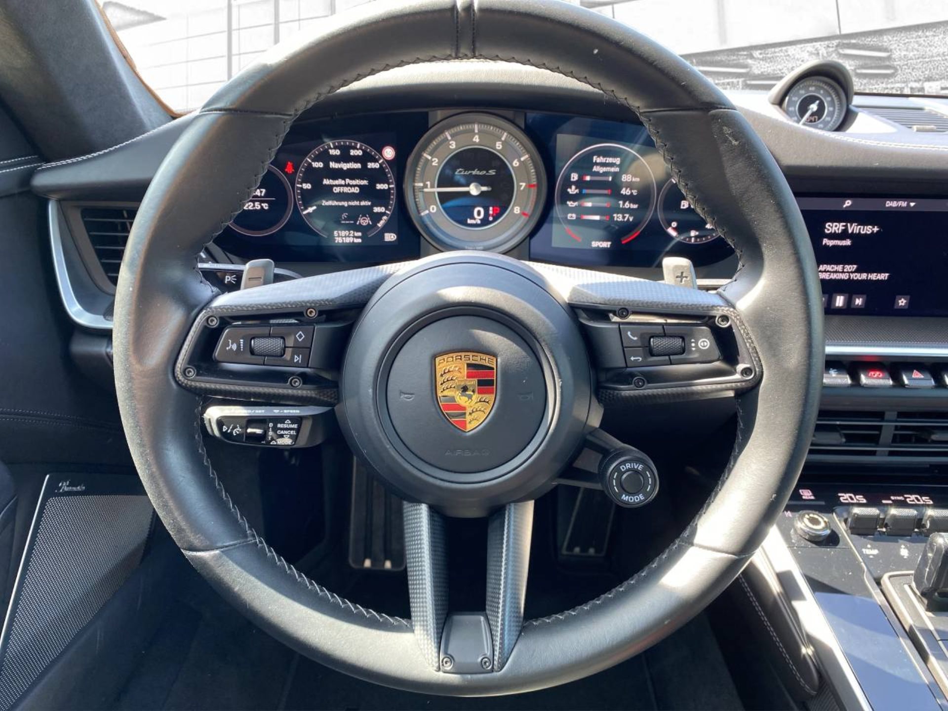 PORSCHE 911 Turbo S-image-11