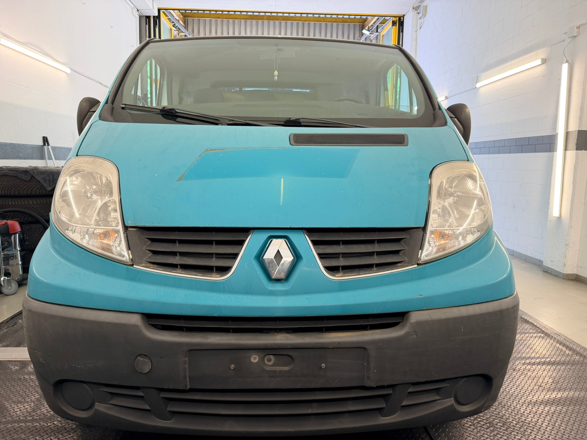 RENAULT Trafic 2.0 dCi 115 2.9t L2H1-showroom-element-1