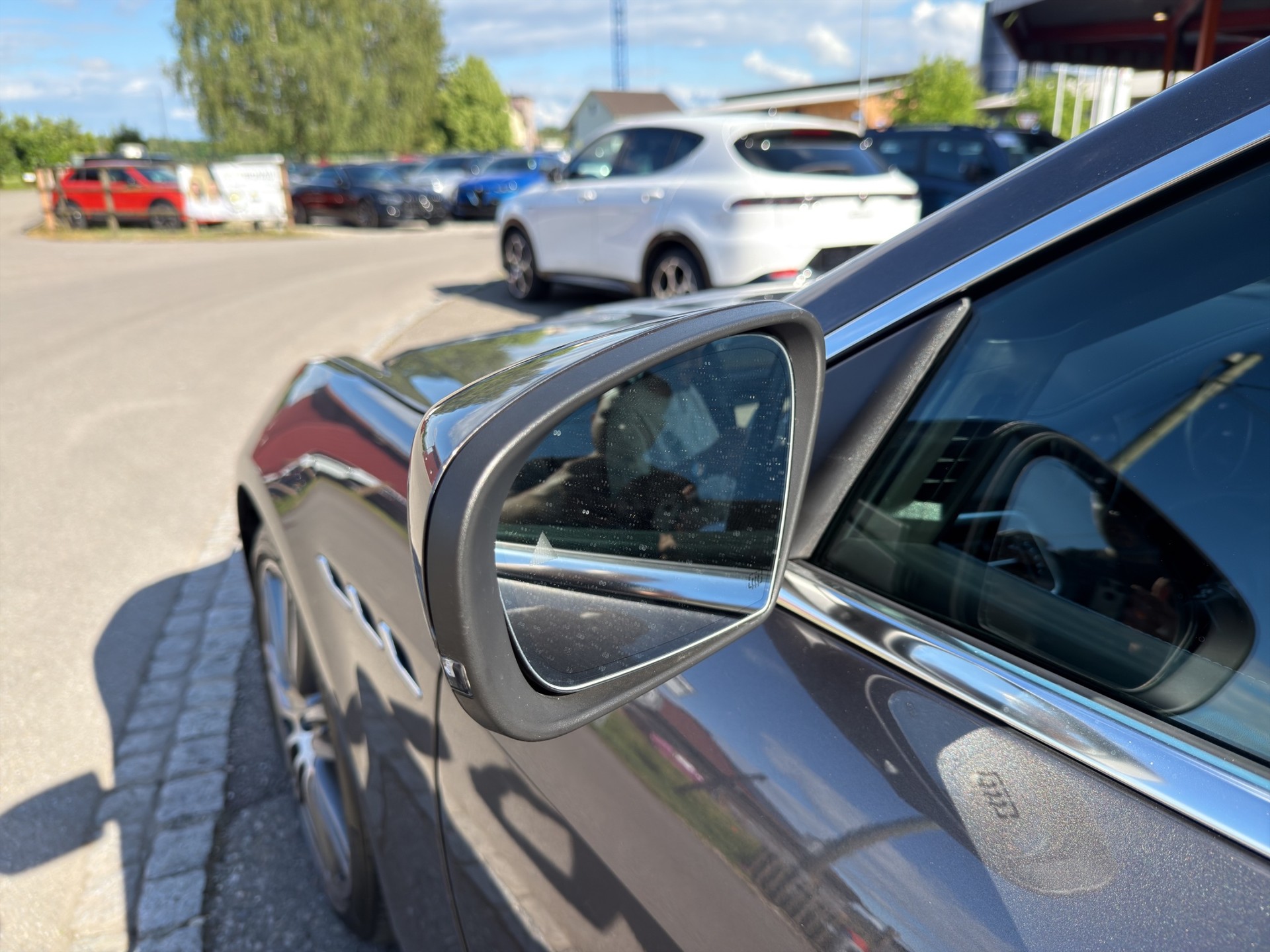 MASERATI Ghibli 3.0 V6 S GranSport Premium Sky Q4-image-39