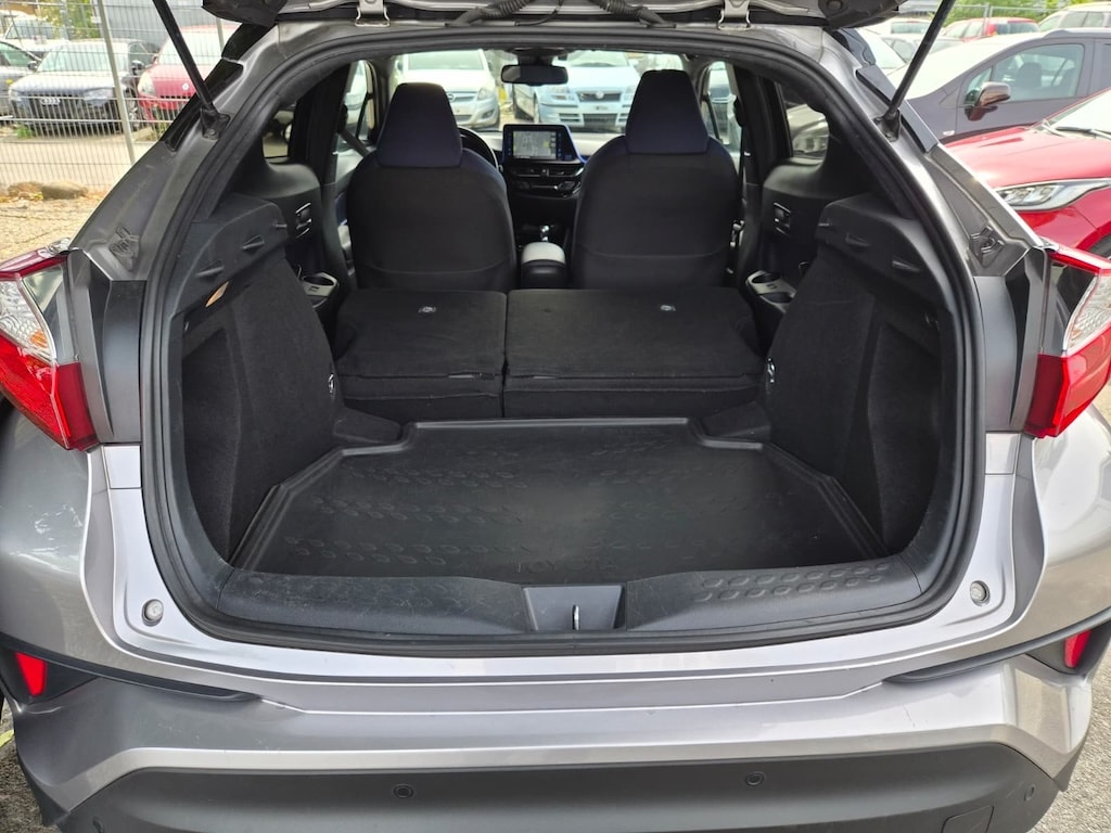 TOYOTA C-HR 1.8 HSD Style CVT-image-15