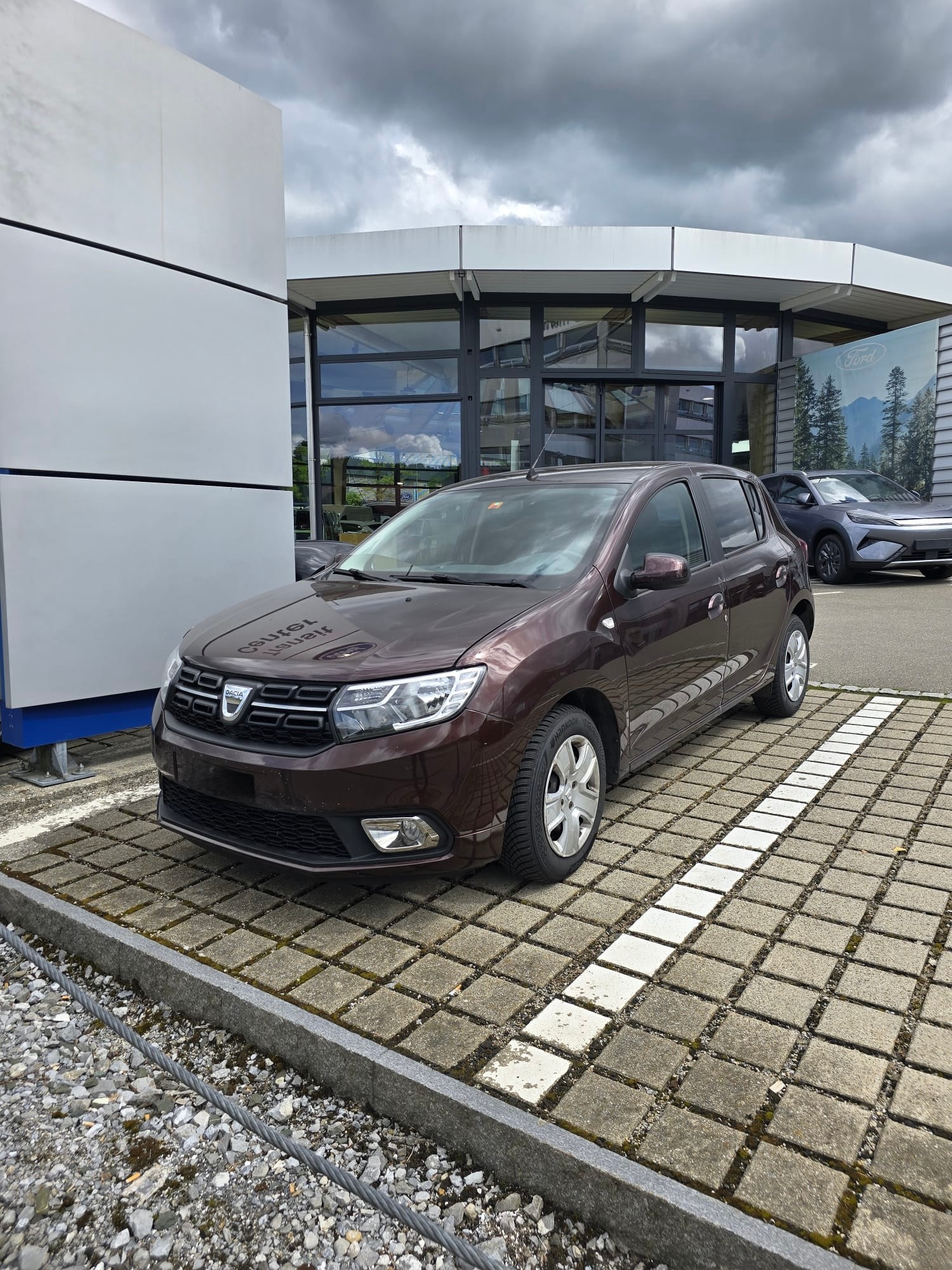 DACIA Sandero 1.5 dCi Lauréate-image-0
