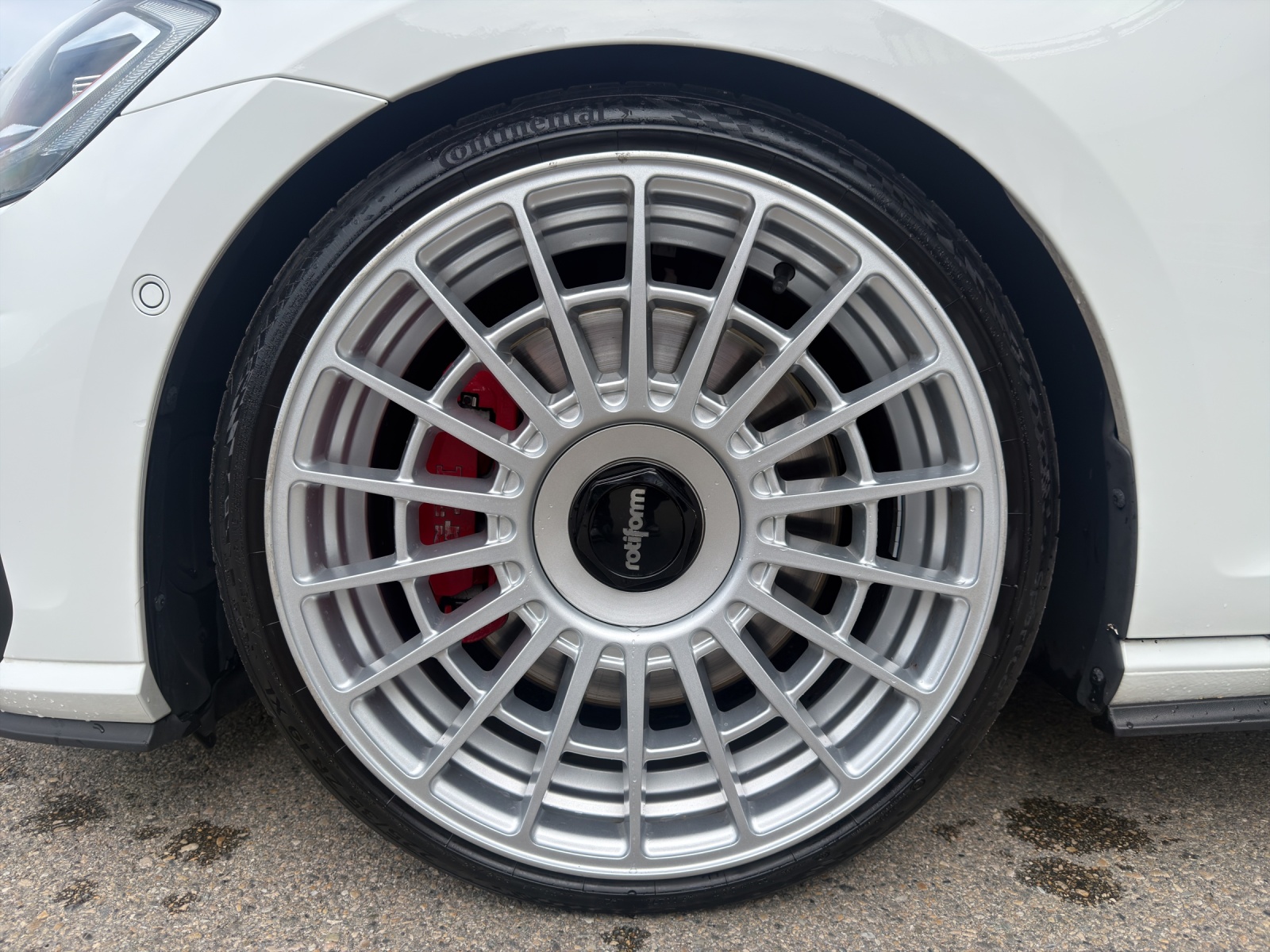 VW Golf 2.0 TSI GTI Performance-image-7
